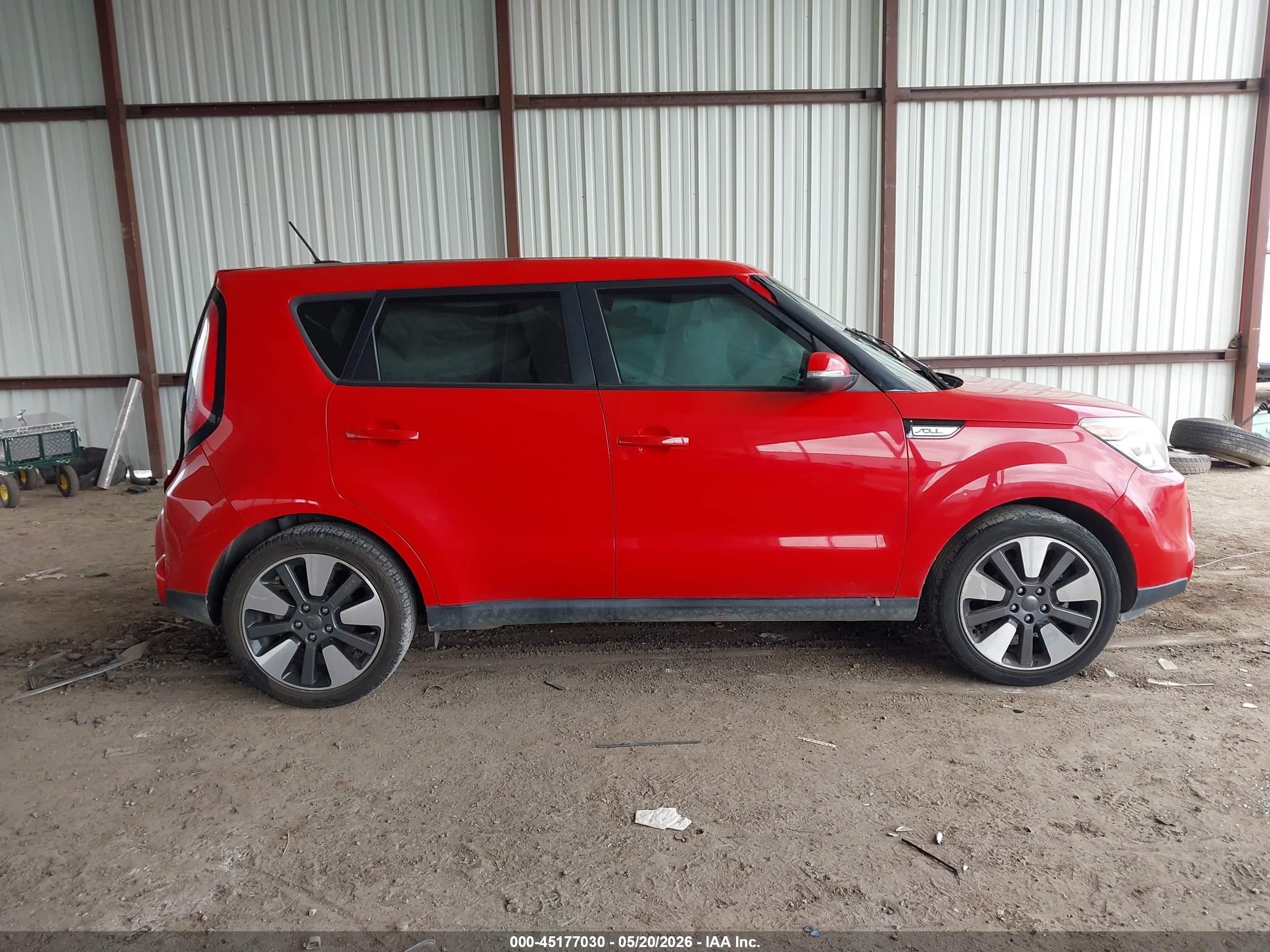 2014 Kia Soul ! Red vin: KNDJX3A57E7704285