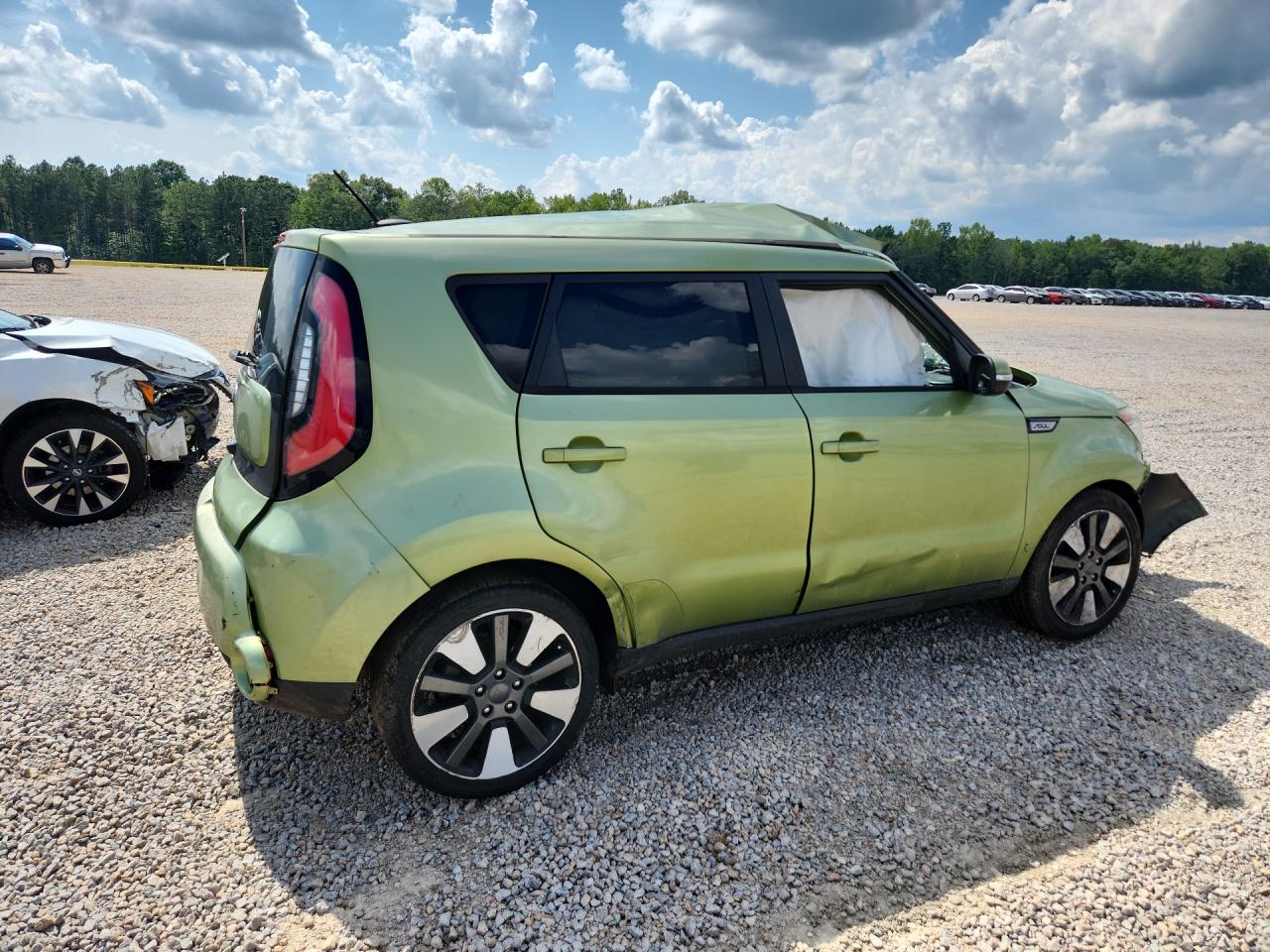 2015 Kia Soul ! Green vin: KNDJX3A58F7791616