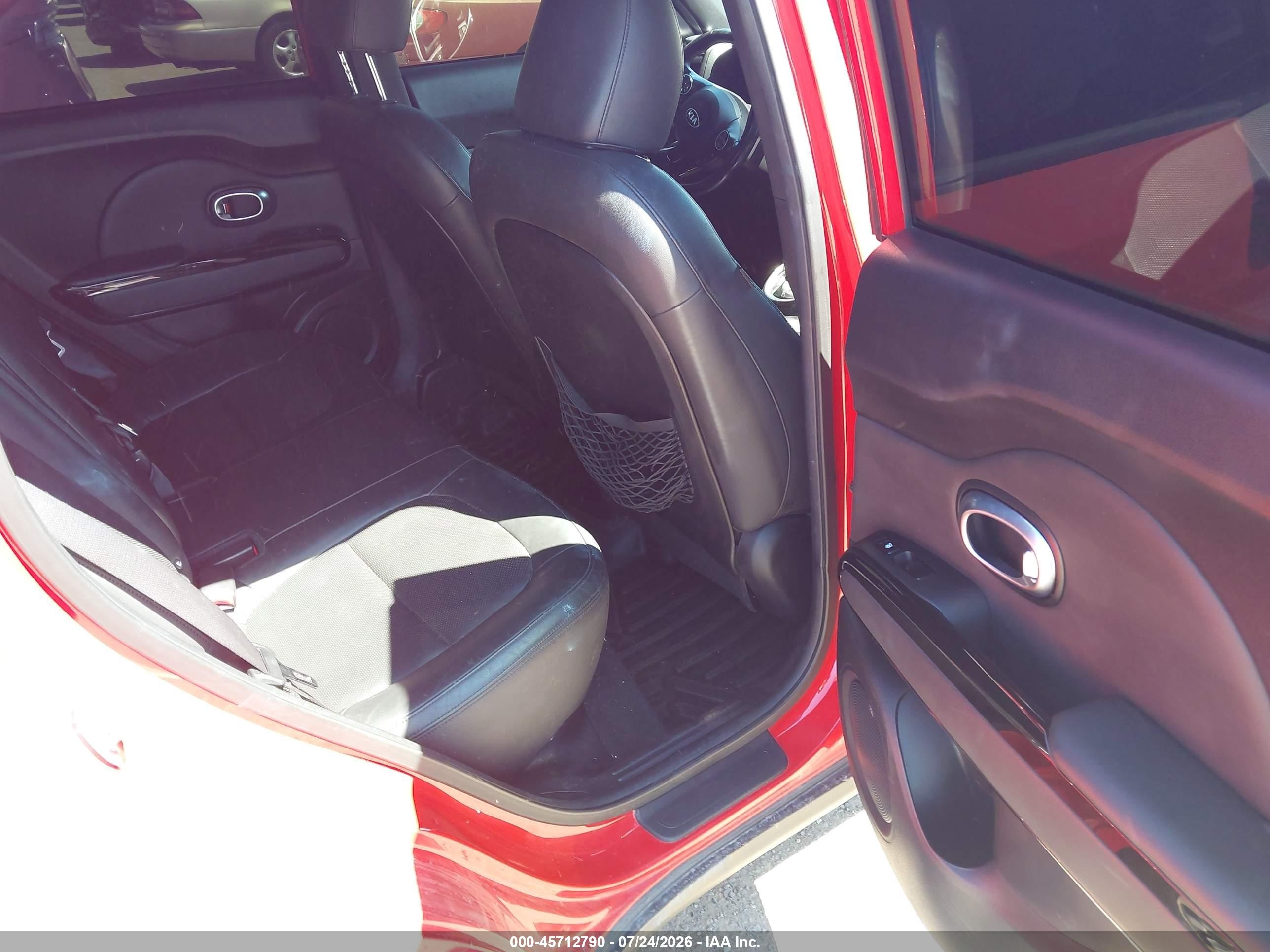 2014 Kia Soul ! Red vin: KNDJX3A59E7729401