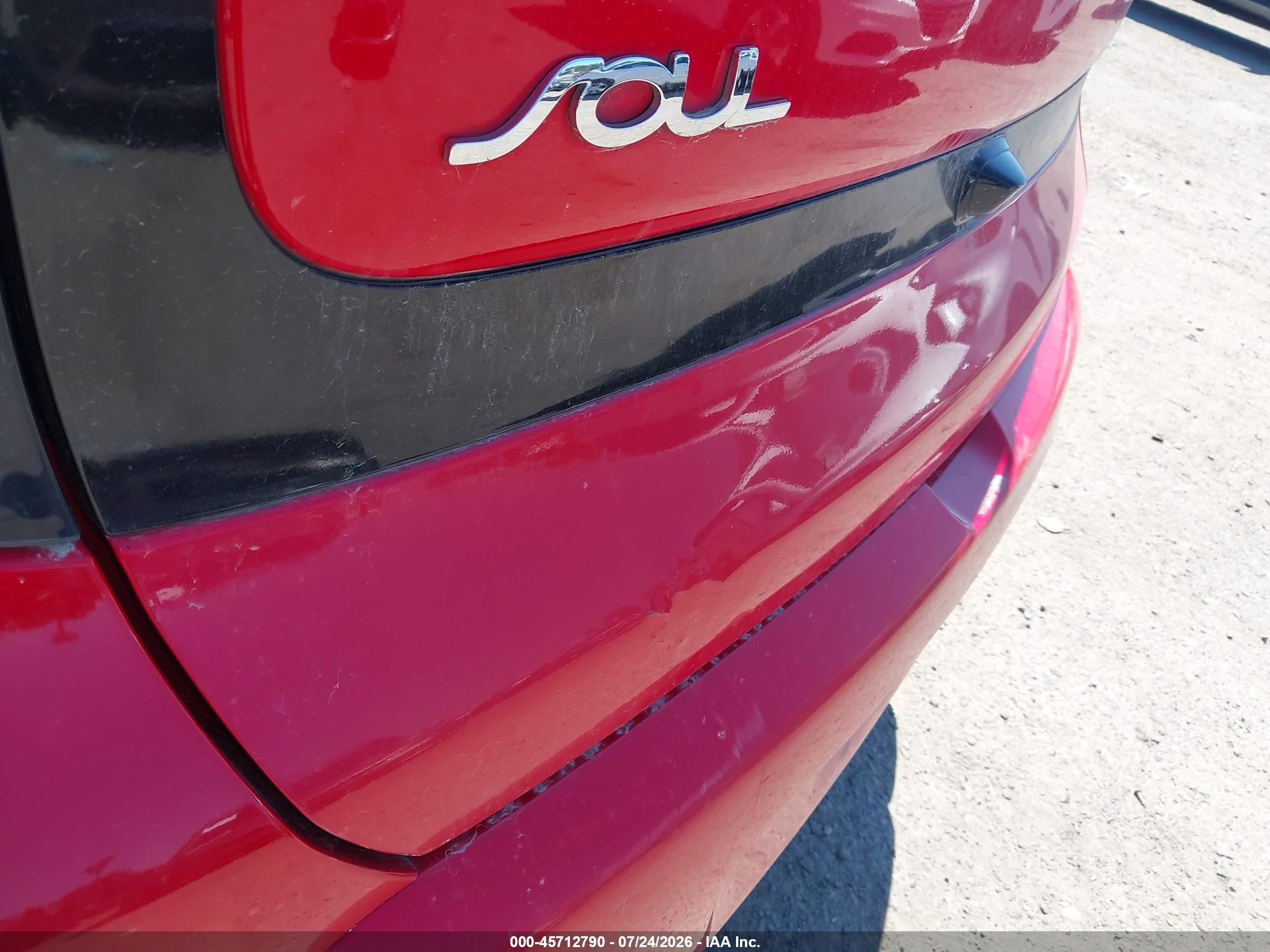 2014 Kia Soul ! Red vin: KNDJX3A59E7729401