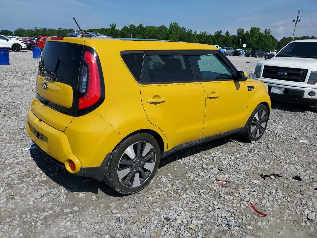 2015 Kia Soul ! Gold vin: KNDJX3A59F7189825
