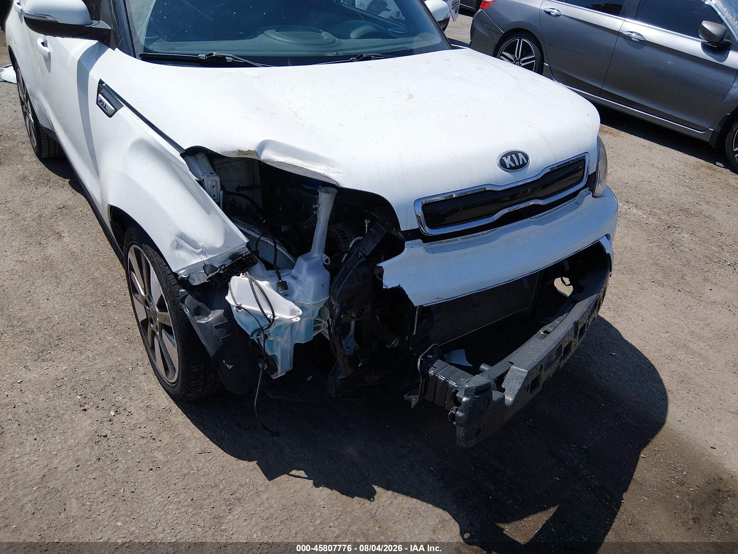 2015 Kia Soul ! Белый vin: KNDJX3A5XF7192815