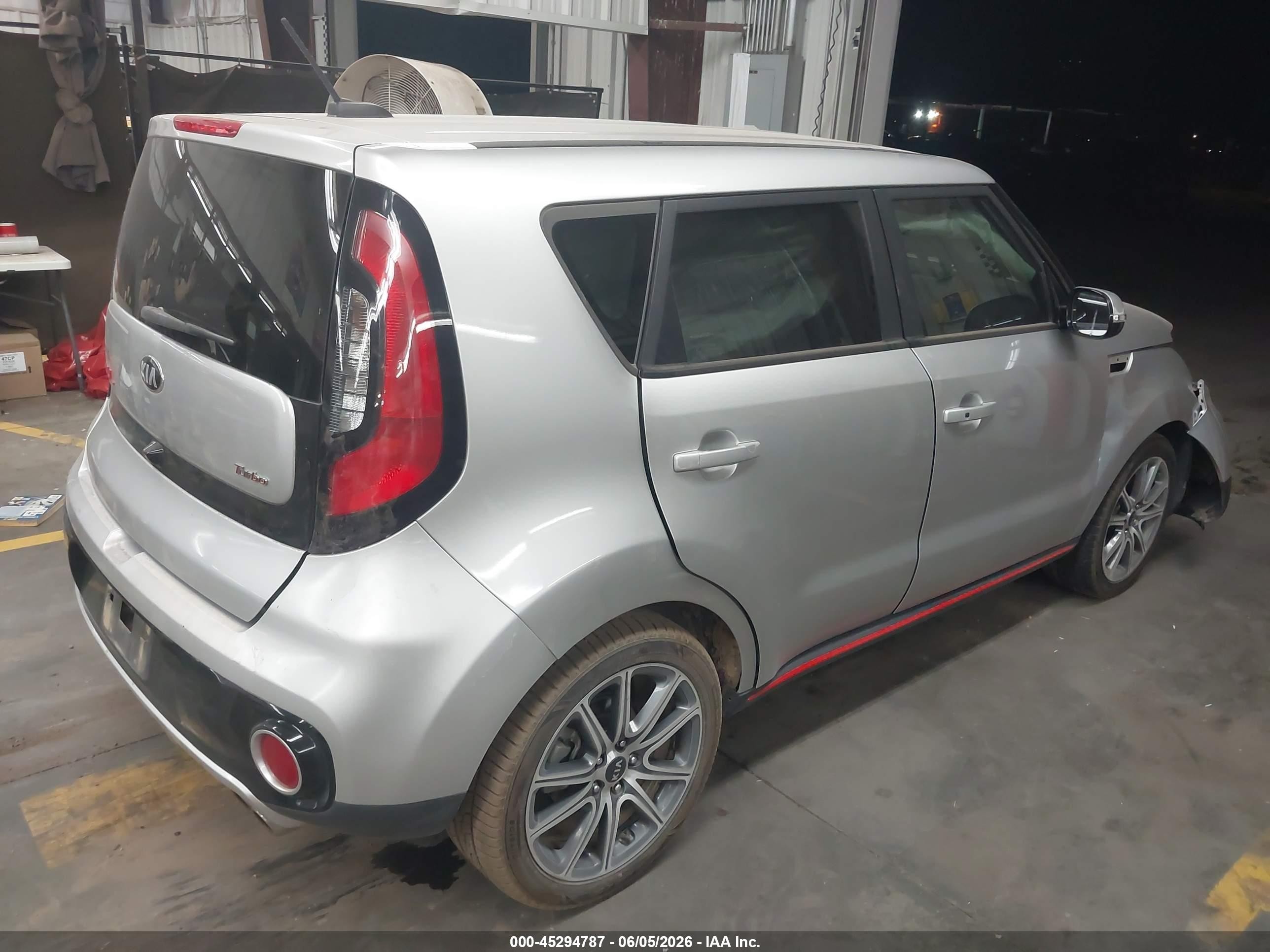 2019 Kia Soul ! Gray vin: KNDJX3AAXK7697633