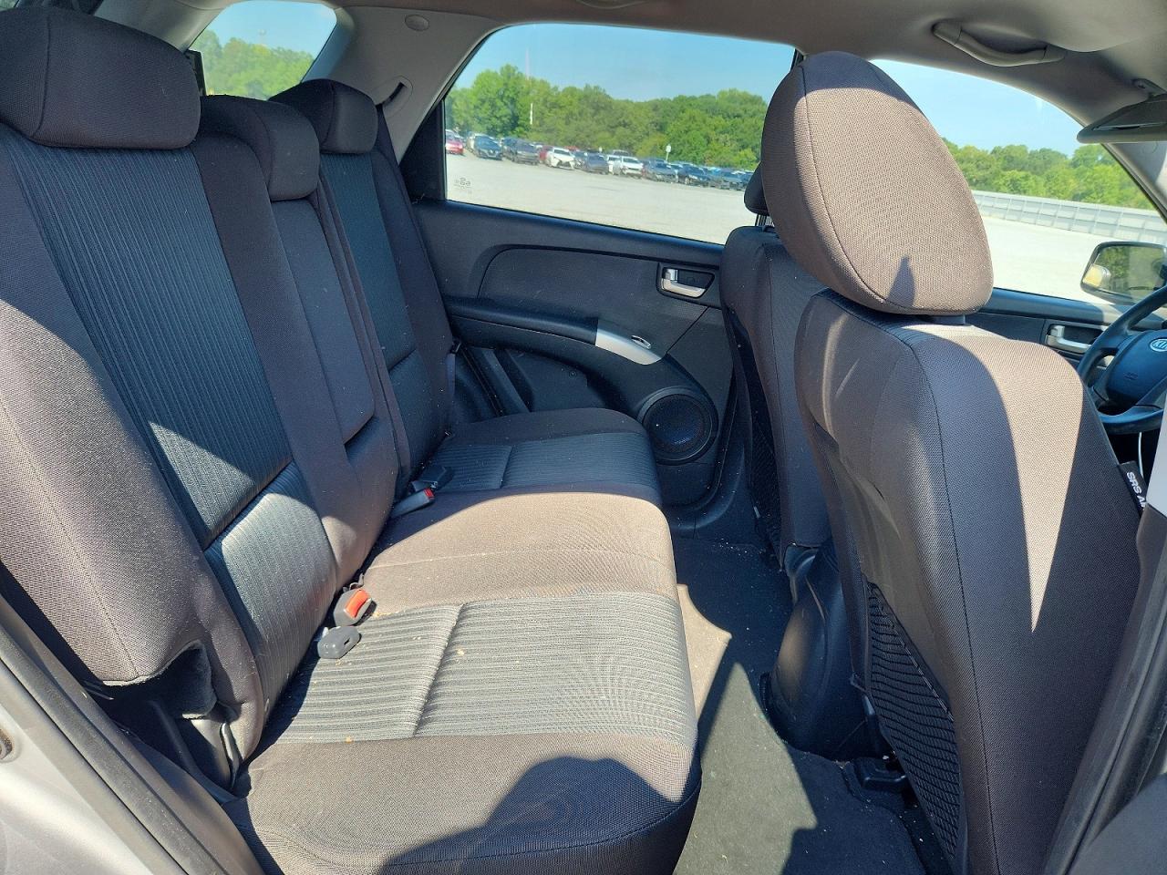 2010 Kia Sportage Lx Silver vin: KNDKG3A35A7724466