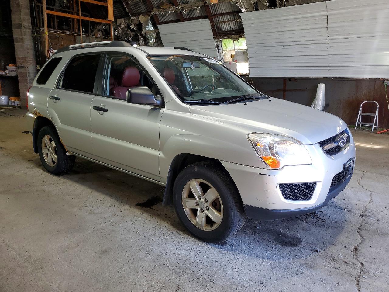 2010 Kia Sportage Lx Silver vin: KNDKGCA33A7706757