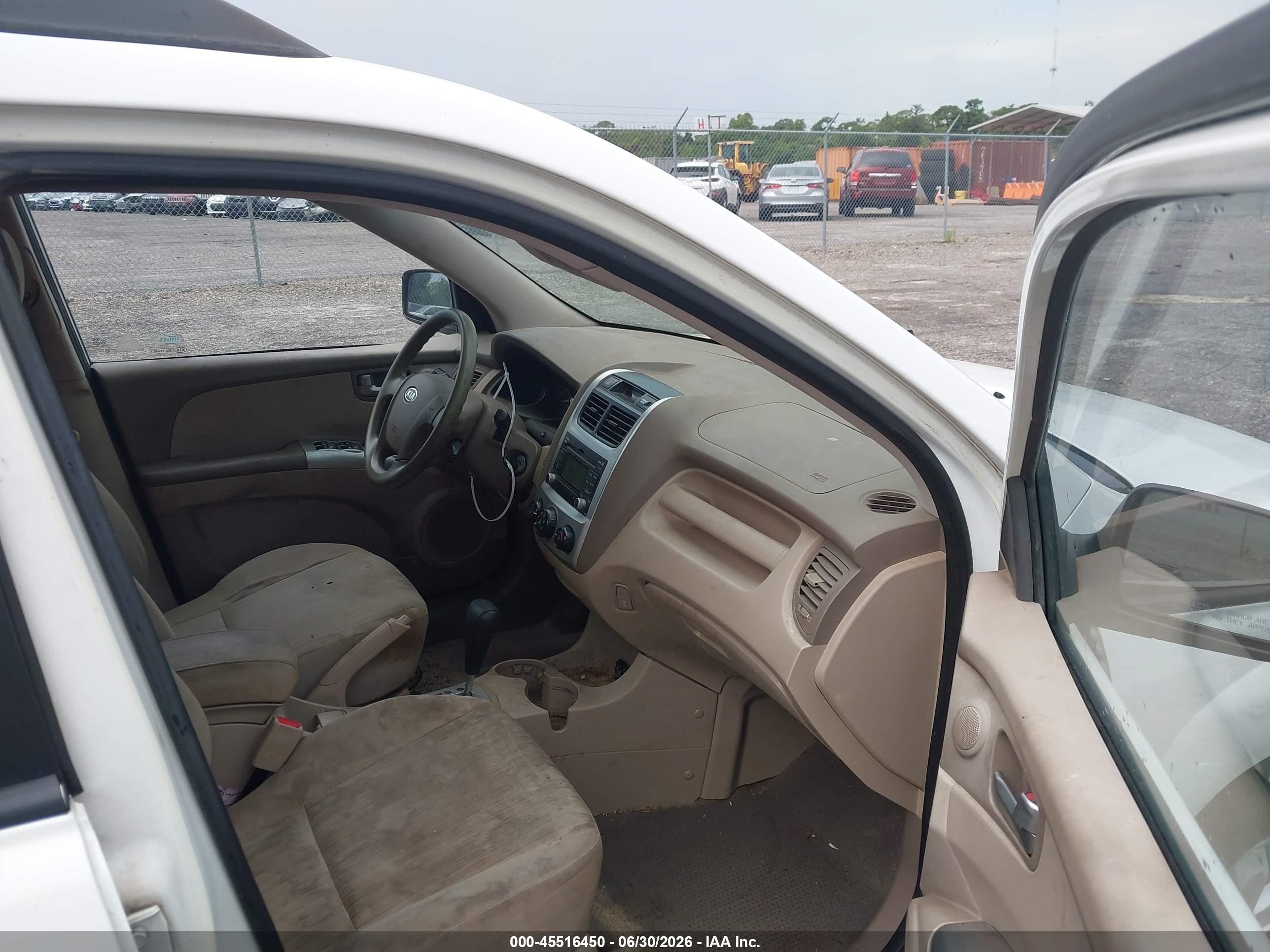 2010 Kia Sportage Lx V6 White vin: KNDKGCA38A7734182