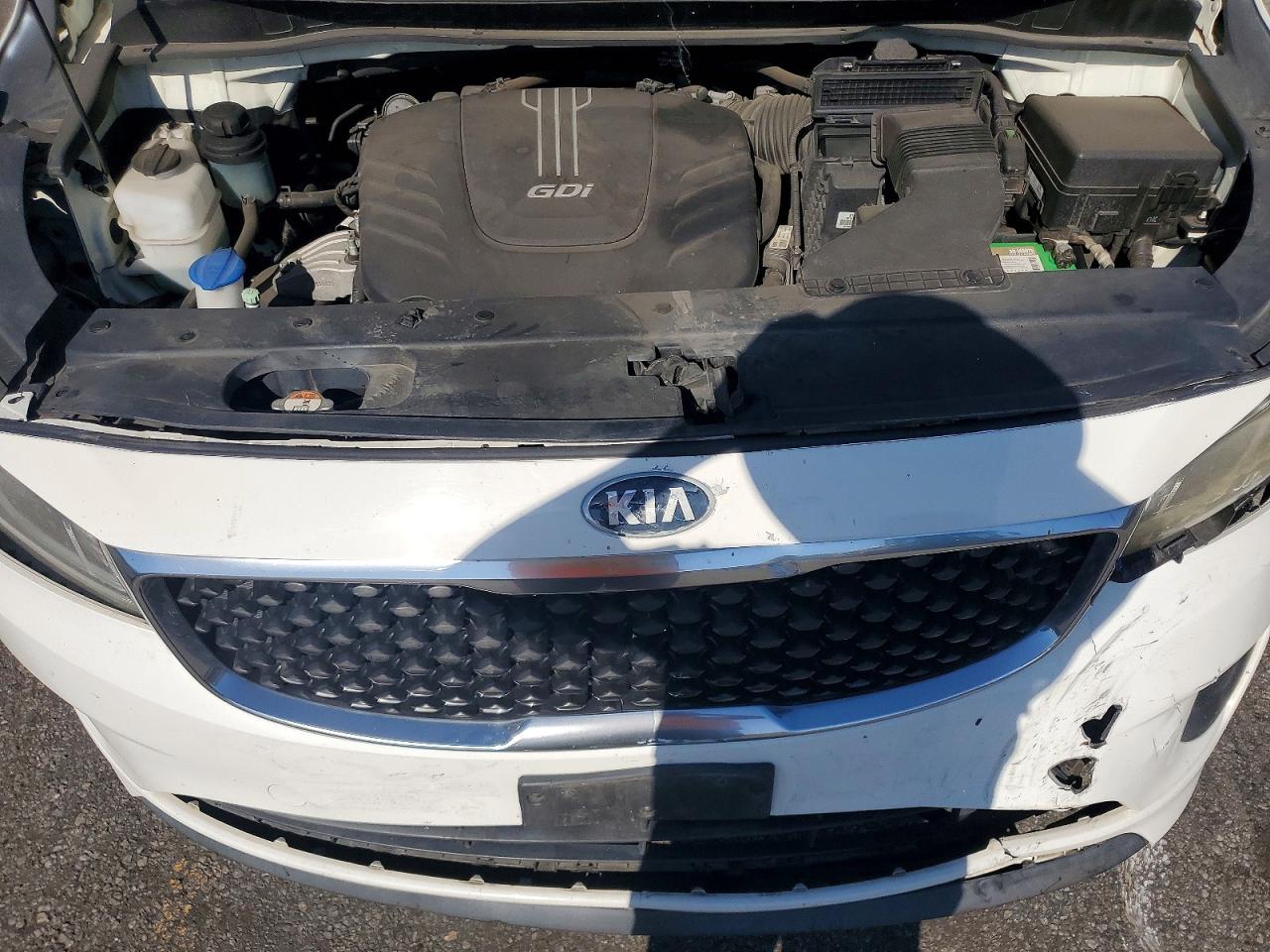 2016 Kia Sedona L White vin: KNDMA5C10G6120789