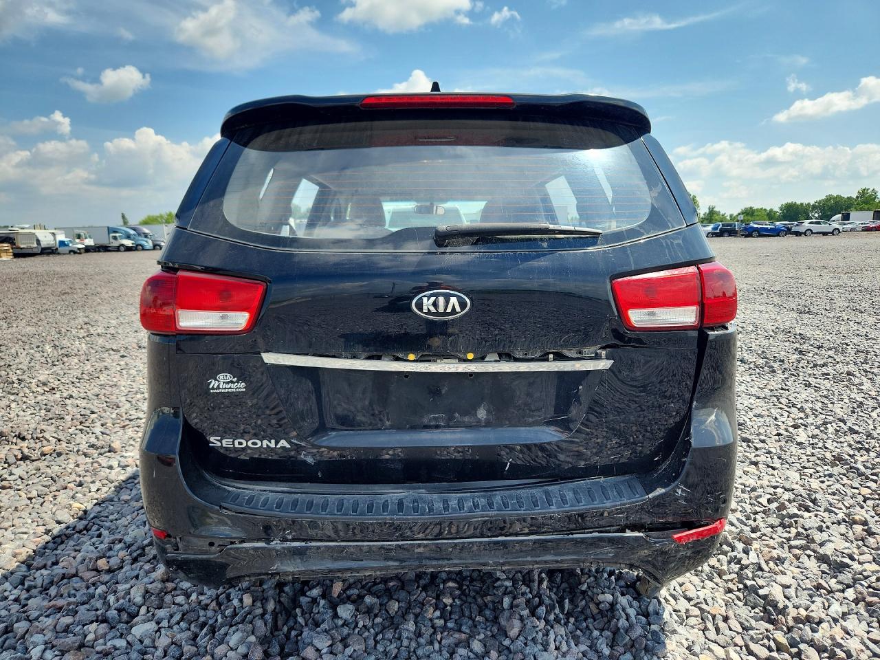 2015 Kia Sedona L Black vin: KNDMA5C15F6050835
