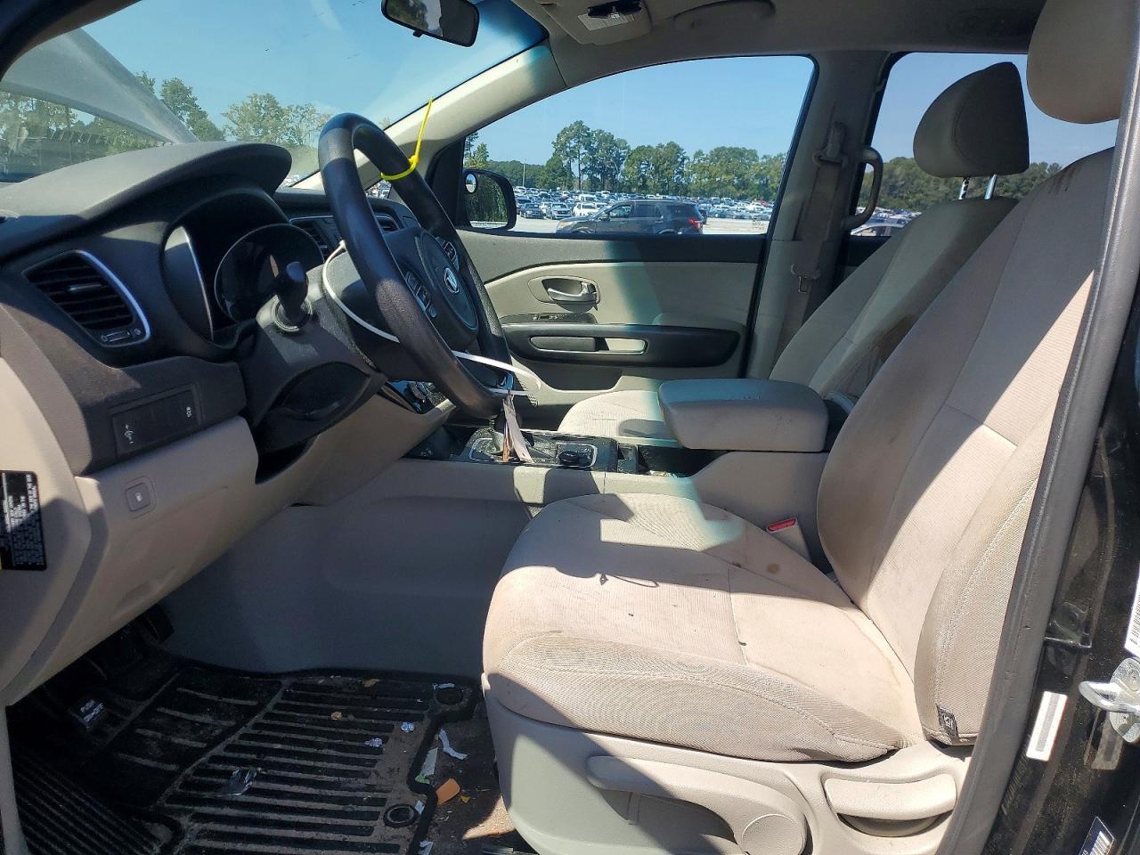 2015 Kia Sedona L Black vin: KNDMA5C17F6022115