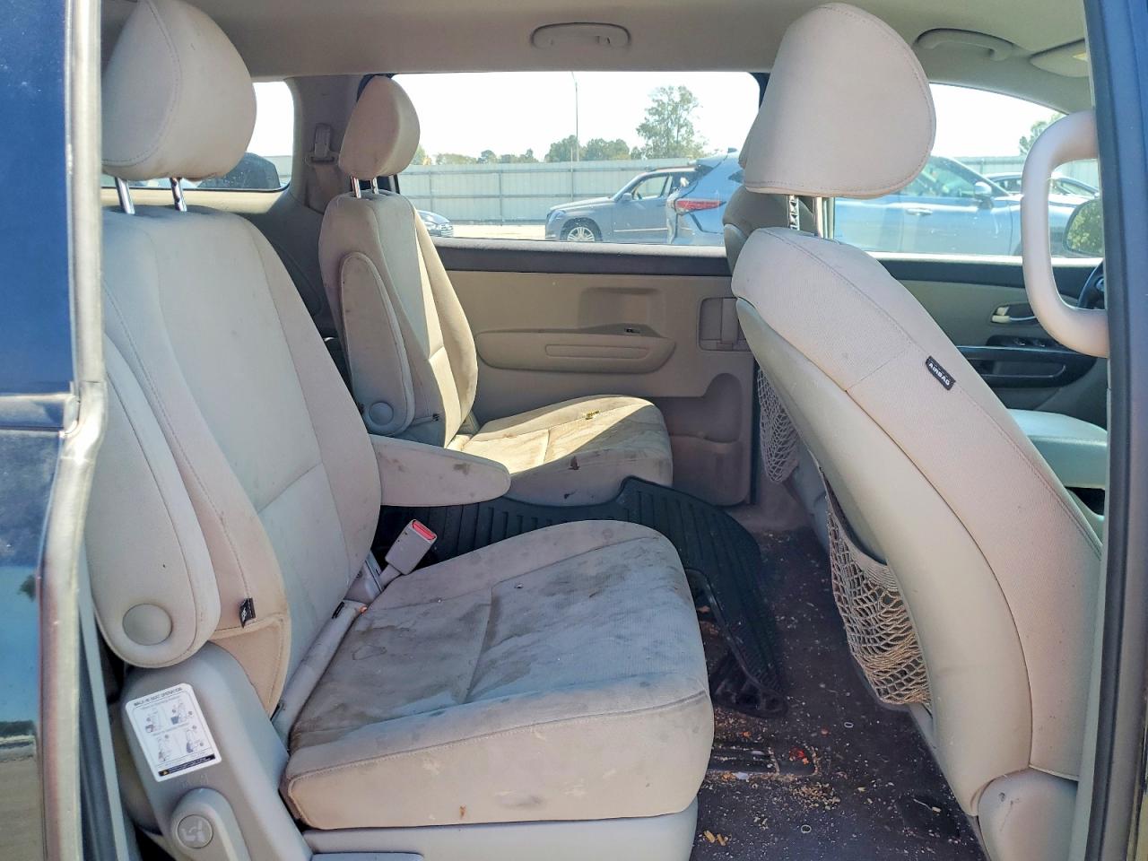 2015 Kia Sedona L Black vin: KNDMA5C17F6022115