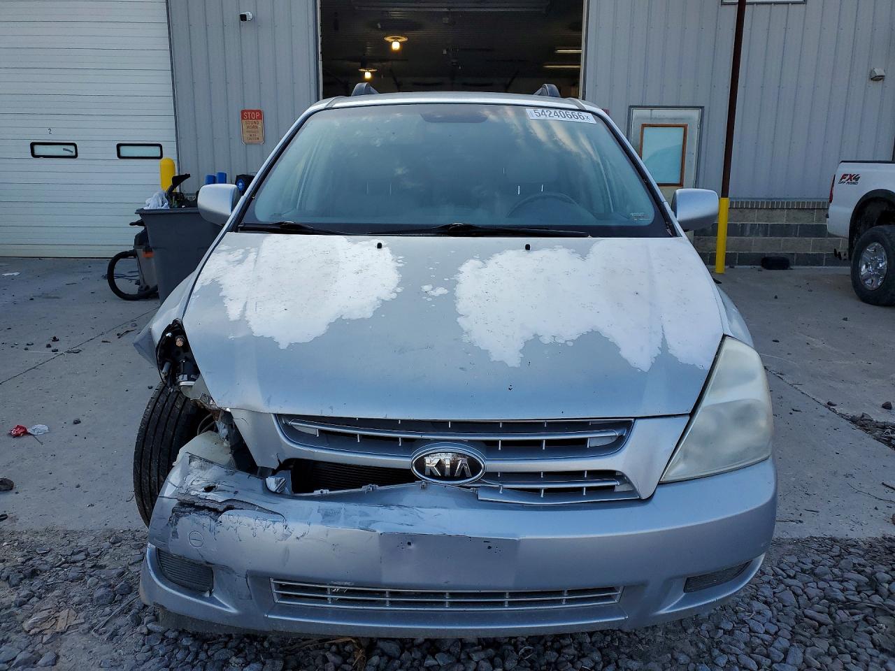 2006 Kia Sedona Lx Silver vin: KNDMB233066039559