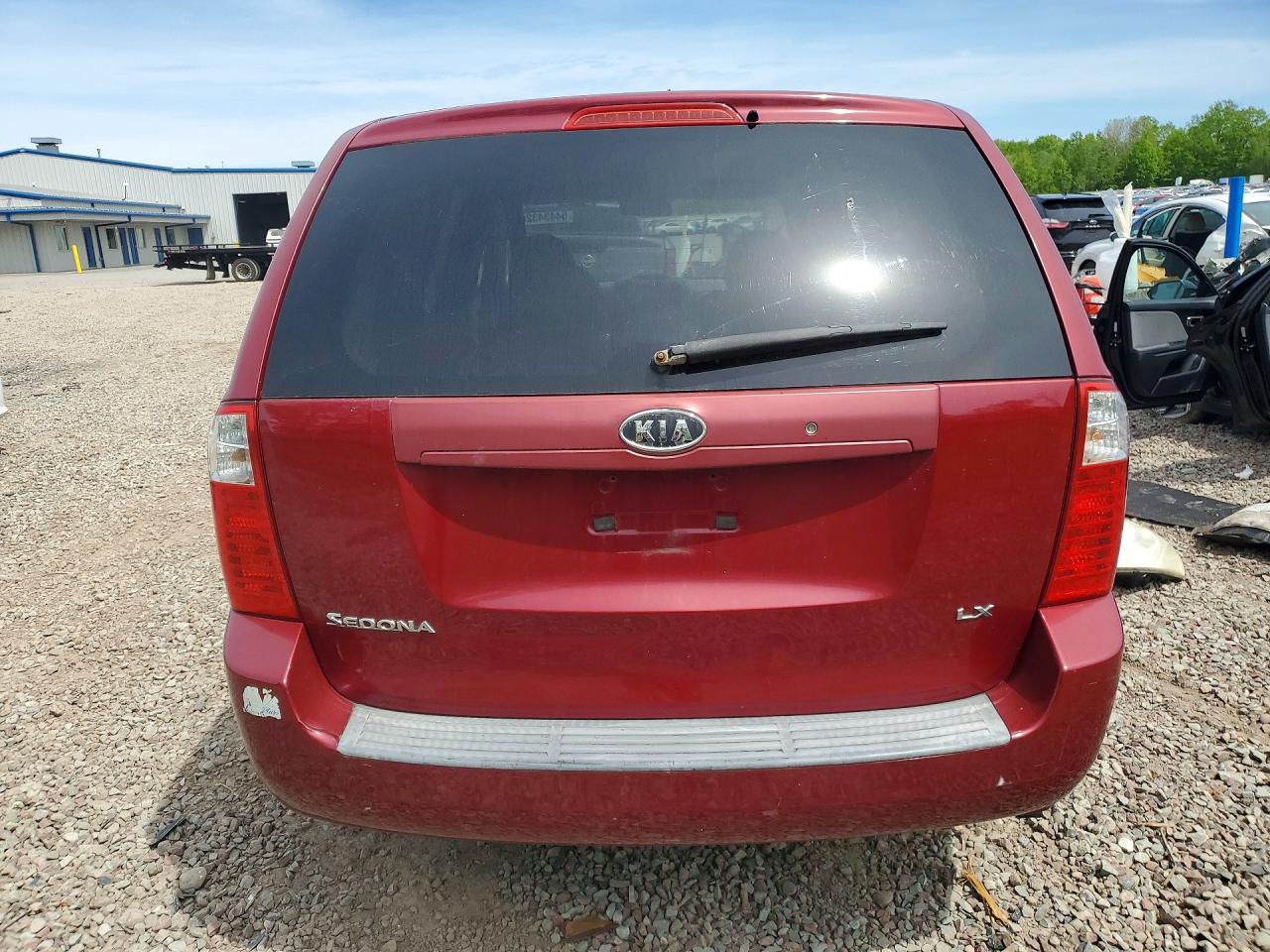 2006 Kia Sedona Lx Red vin: KNDMB233066076191