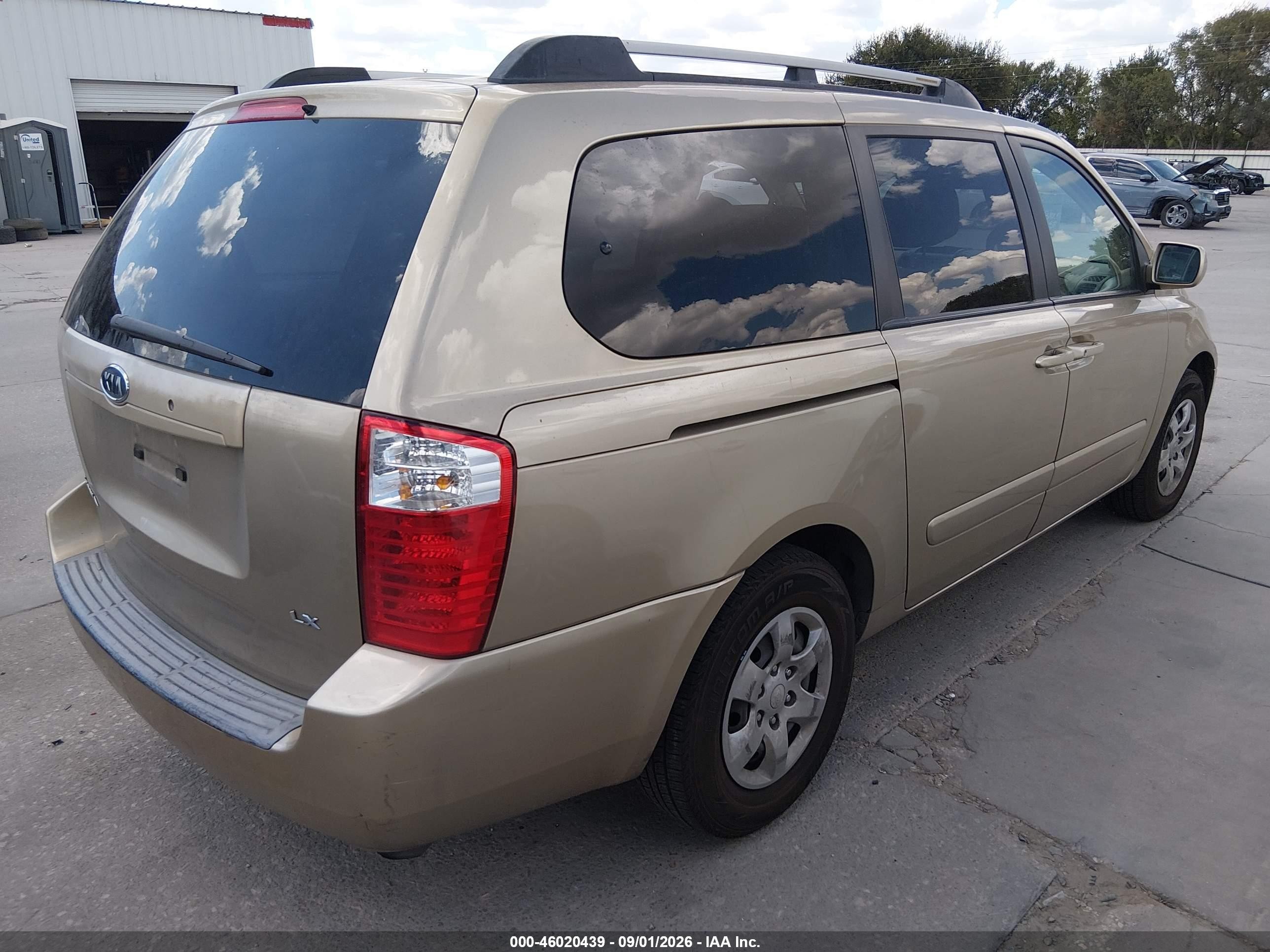 2006 Kia Sedona Ex/lx Gold vin: KNDMB233066084789