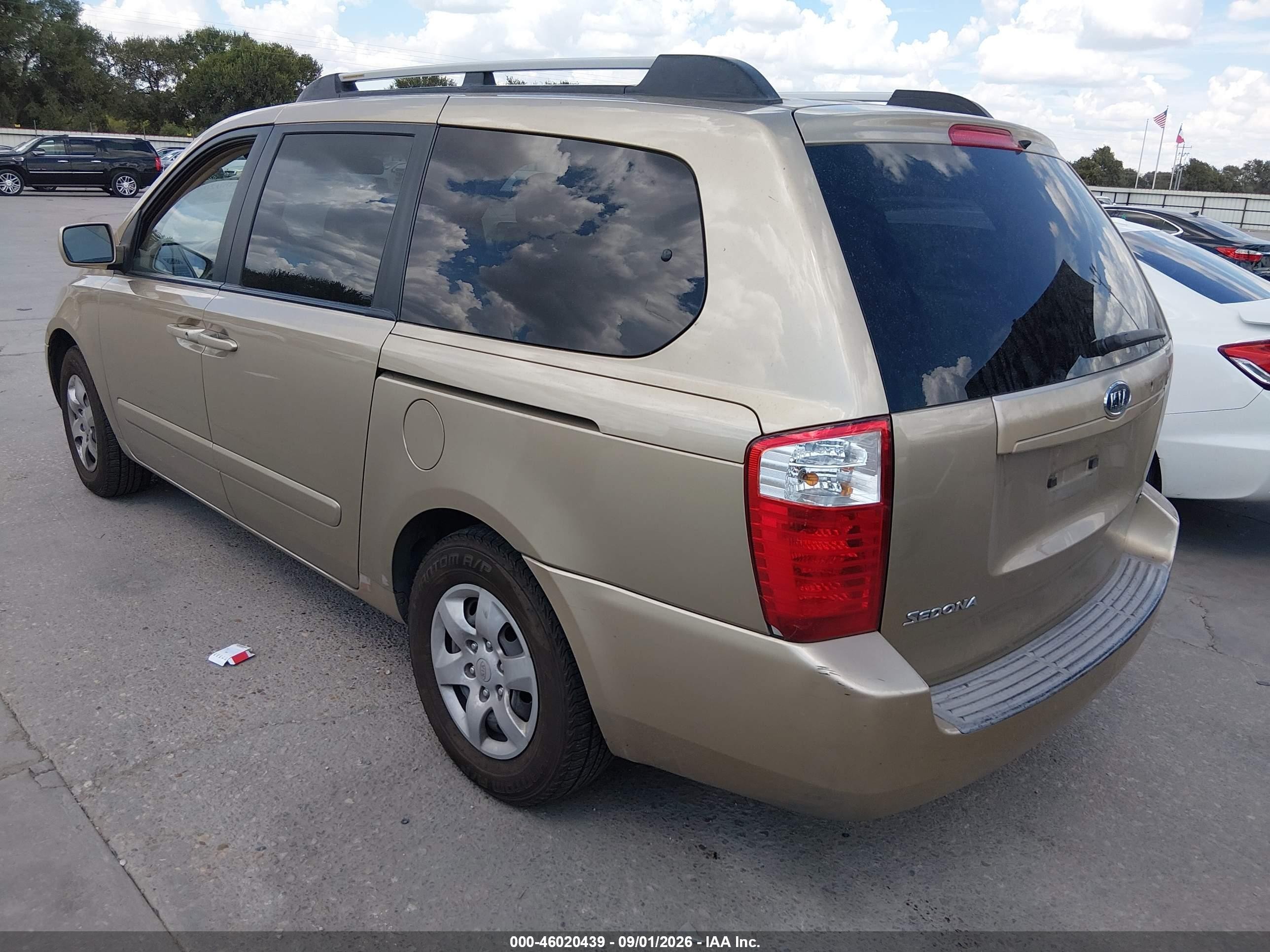 2006 Kia Sedona Ex/lx Gold vin: KNDMB233066084789