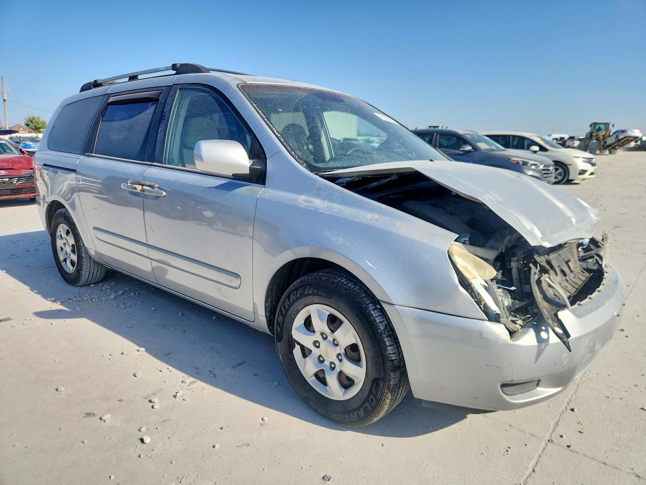 2007 Kia Sedona Base Silver vin: KNDMB233076172954
