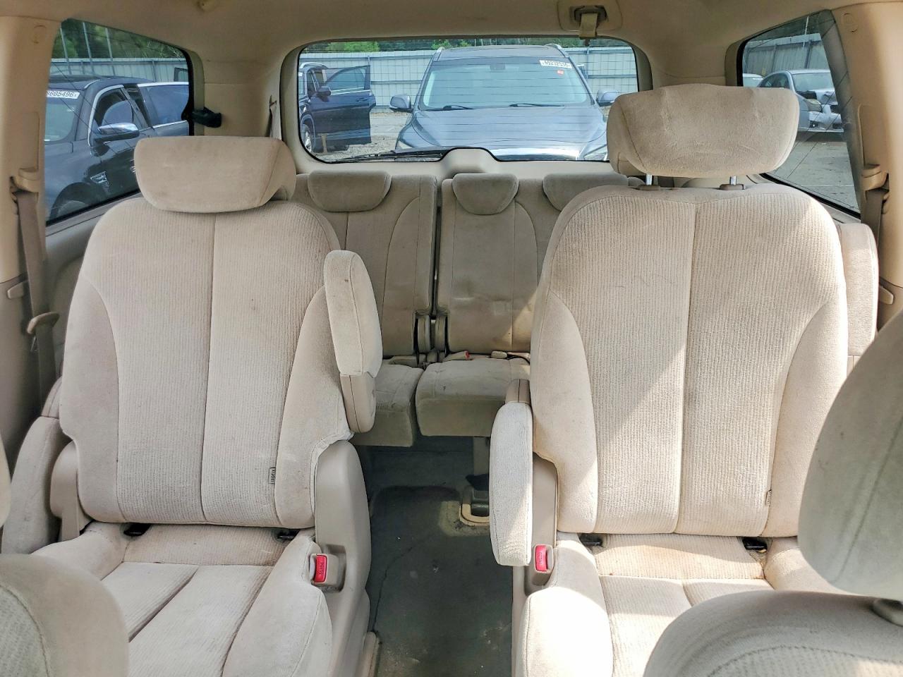 2007 Kia Sedona Ex/lx Gold vin: KNDMB233076173439