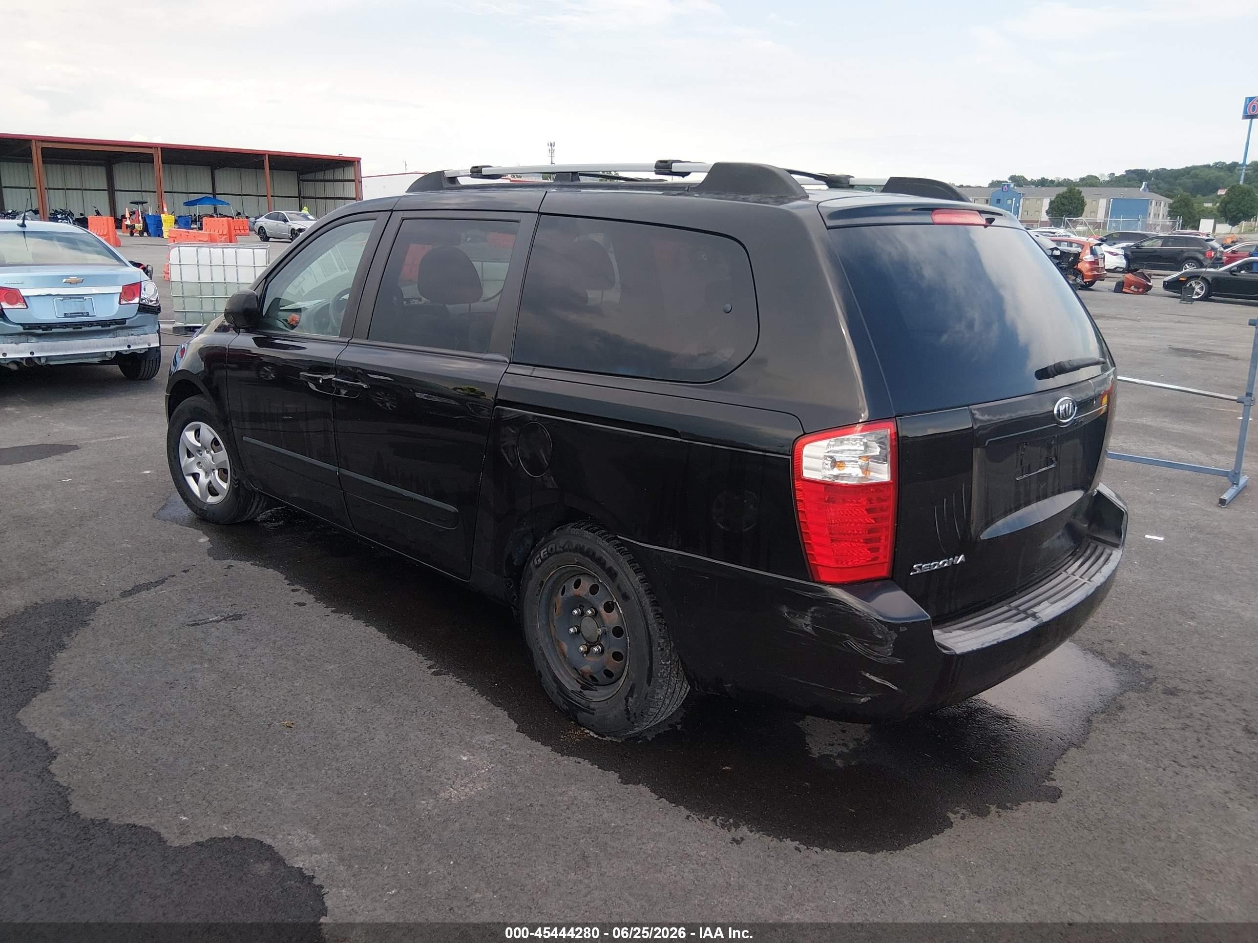 2007 Kia Sedona Lx Black vin: KNDMB233076188474