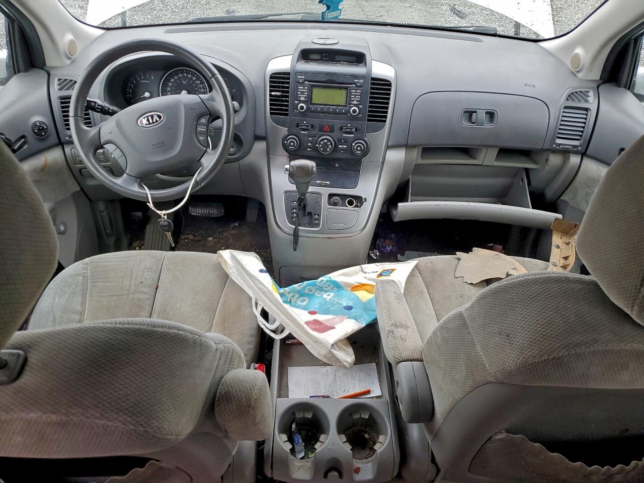 2009 Kia Sedona Gray vin: KNDMB233096271910