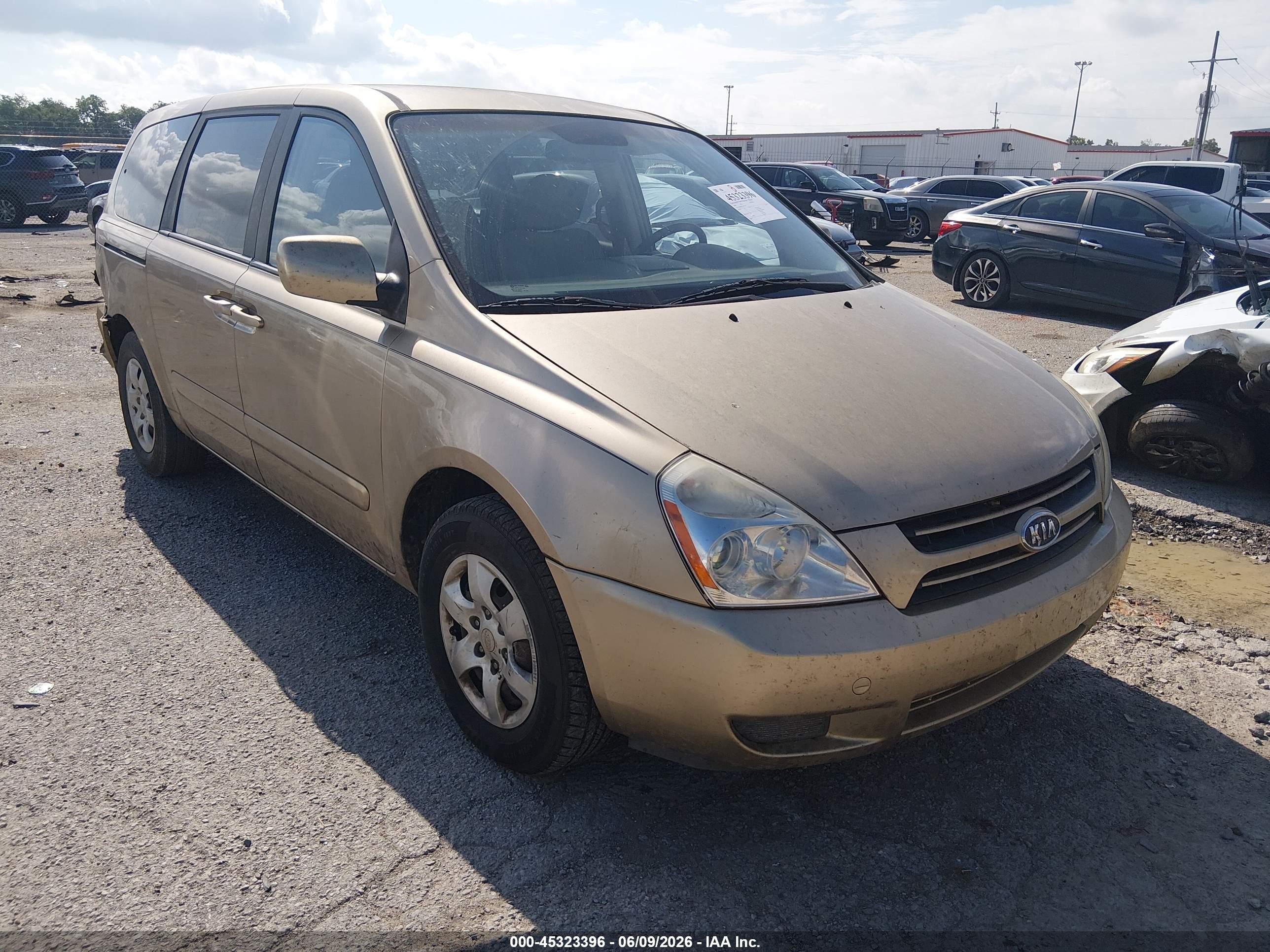 2006 Kia Sedona Ex/lx Champagne vin: KNDMB233166051705