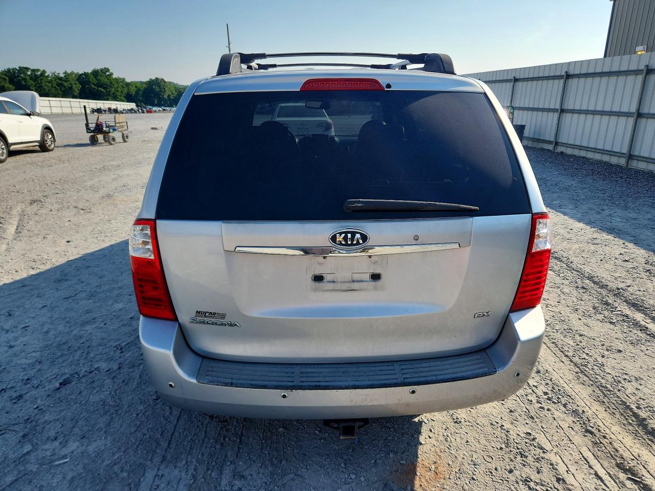 2006 Kia Sedona Lx Silver vin: KNDMB233166081593