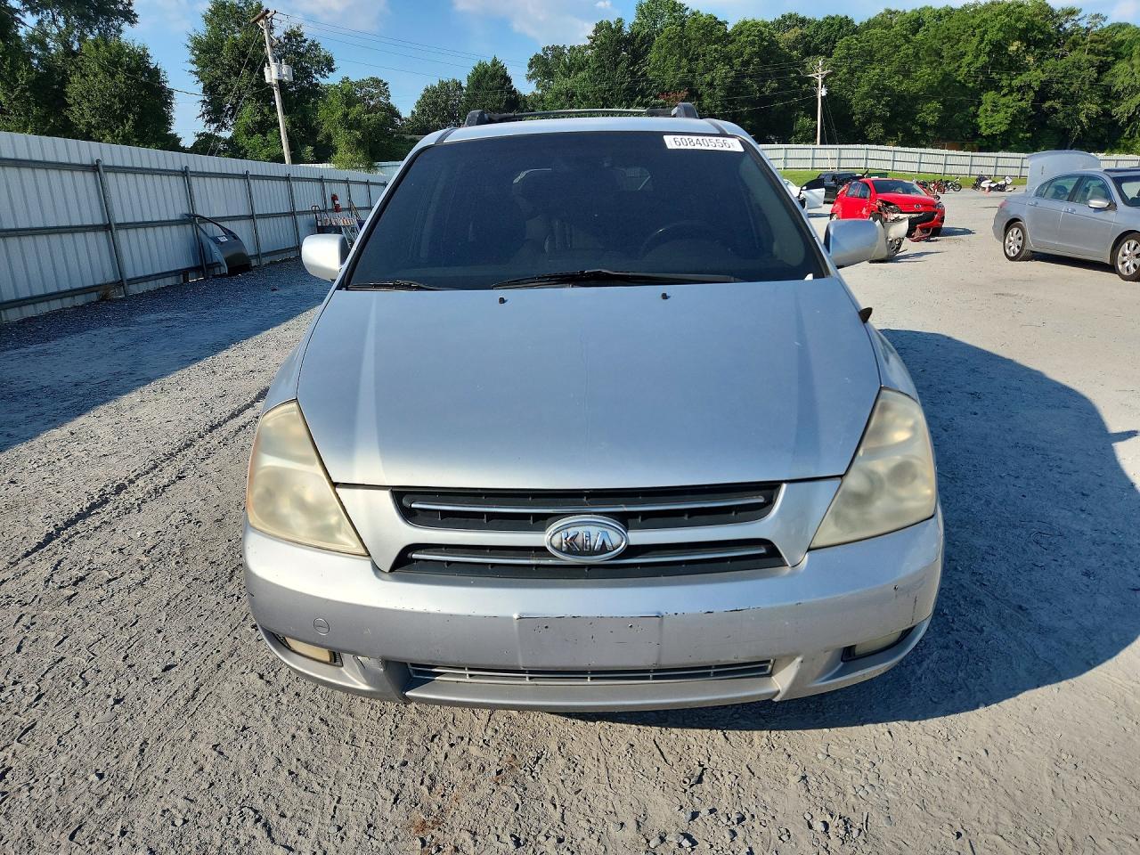 2006 Kia Sedona Lx Silver vin: KNDMB233166081593