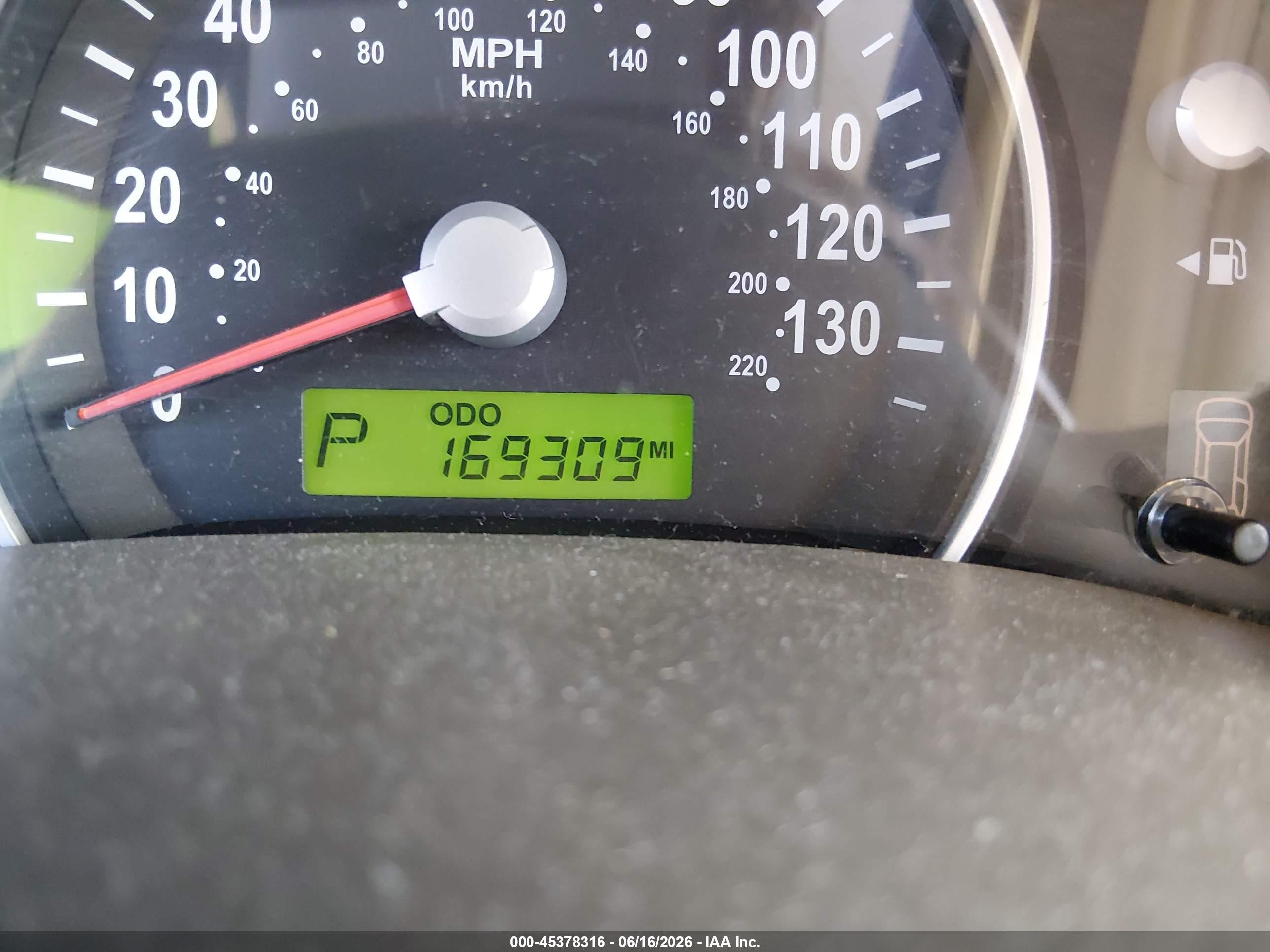 2007 Kia Sedona Lx Gold vin: KNDMB233176154267