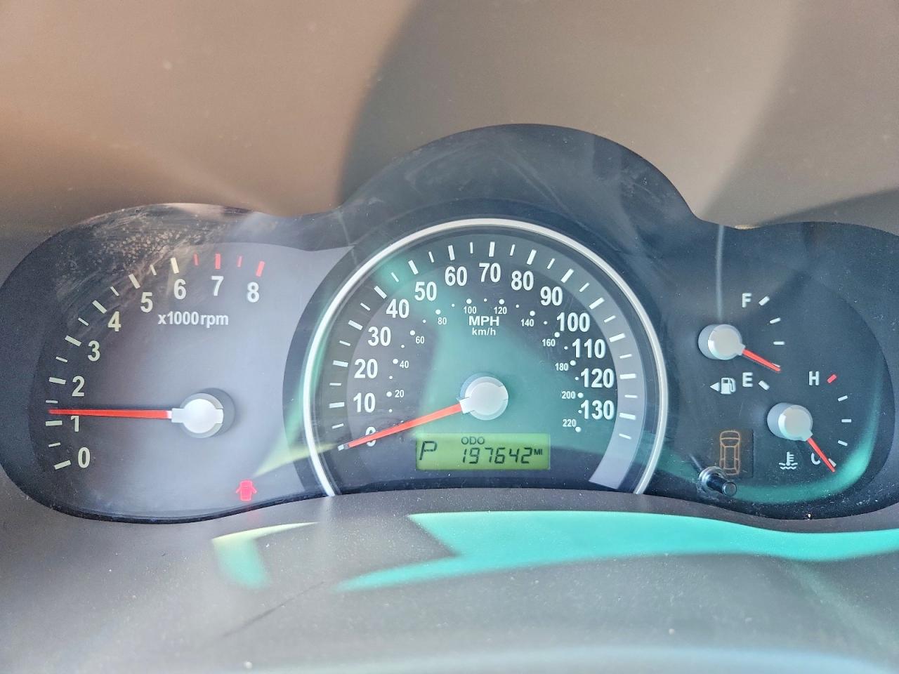 2008 Kia Sedona Lx Silver vin: KNDMB233186230619