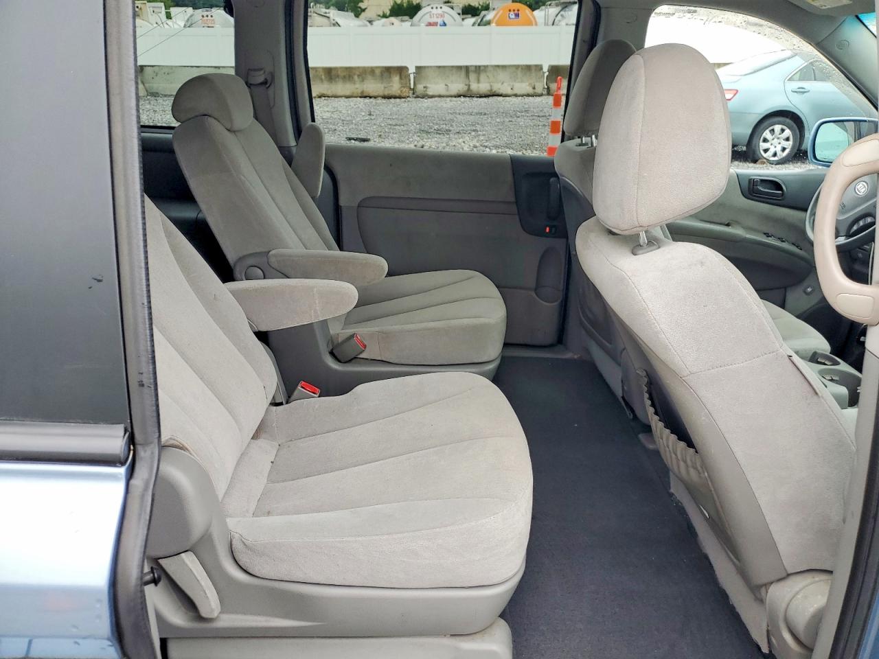 2008 Kia Sedona Lx Blue vin: KNDMB233186240826