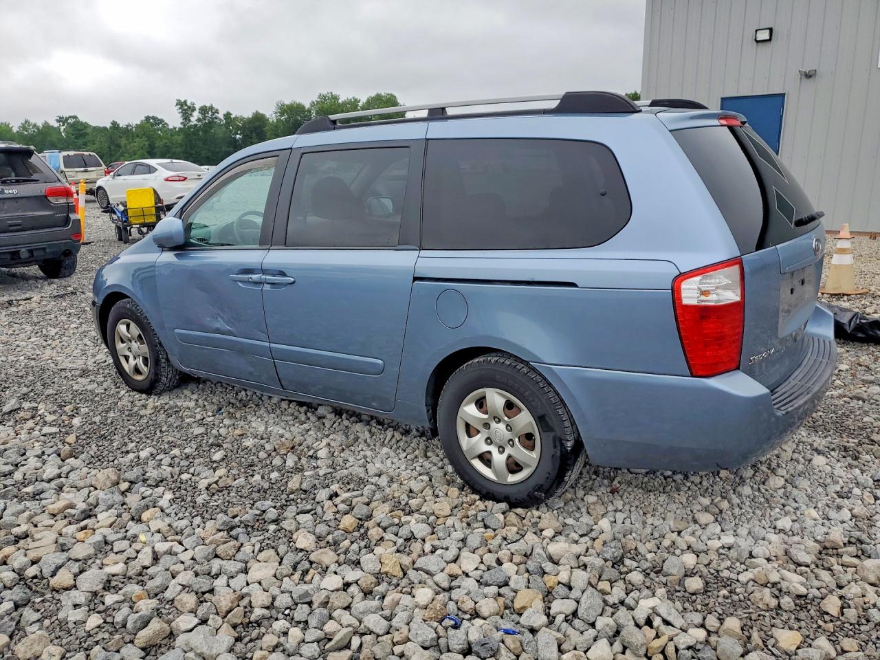 2008 Kia Sedona Lx Blue vin: KNDMB233186240826