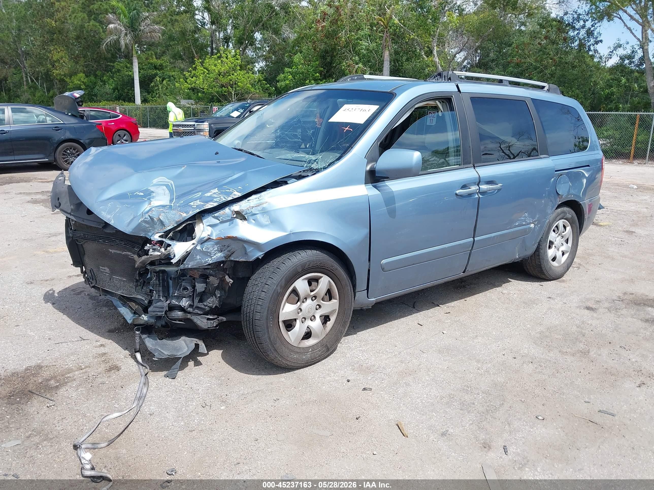 2006 Kia Sedona Ex/lx Blue vin: KNDMB233266084714