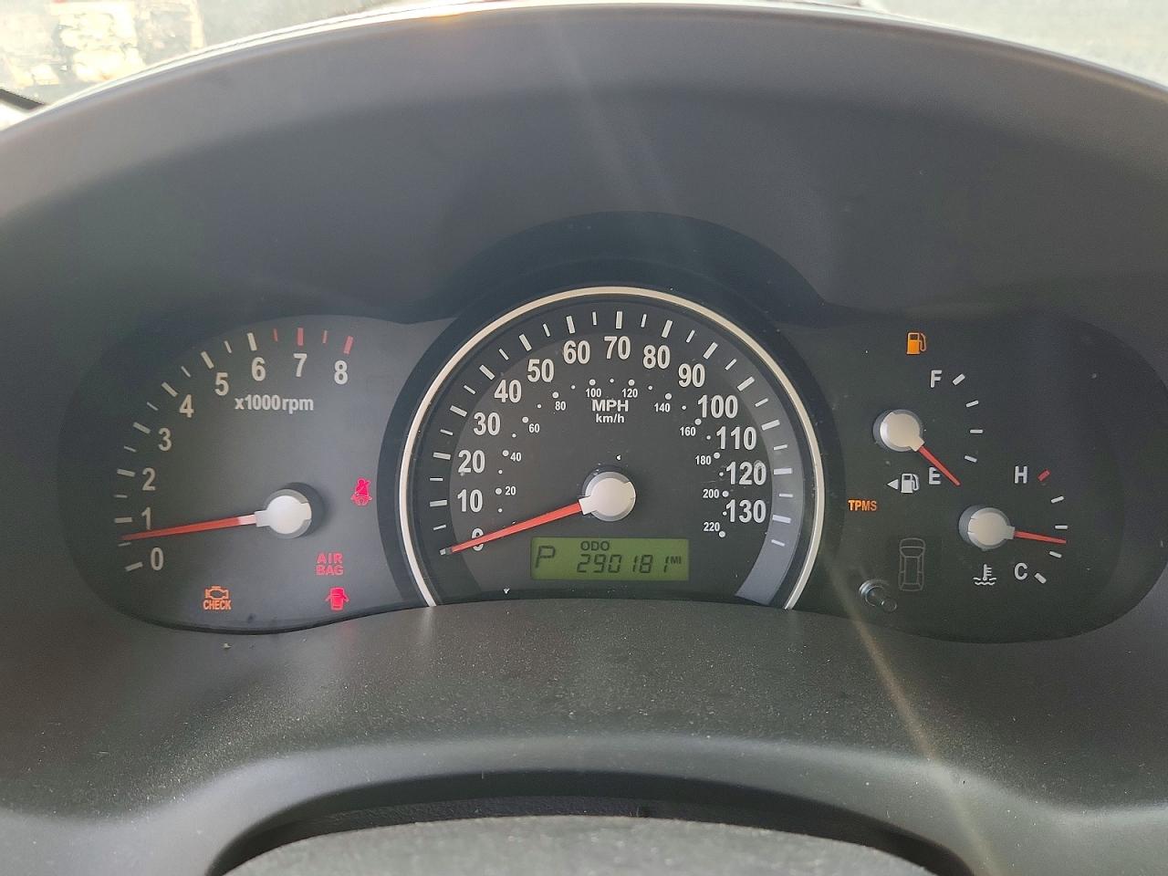 2006 Kia Sedona Lx Black vin: KNDMB233266088956