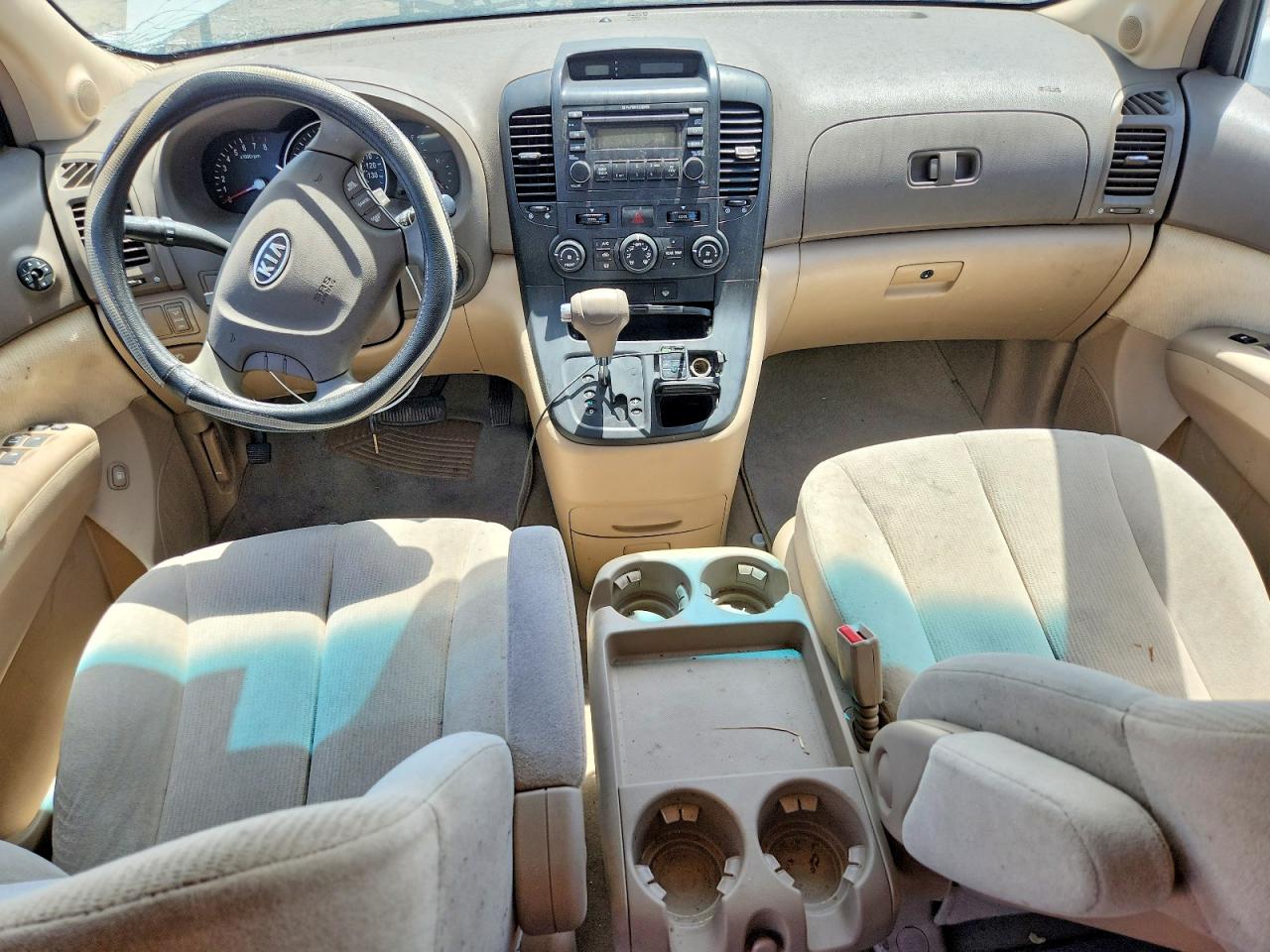 2007 Kia Sedona Base White vin: KNDMB233276111539