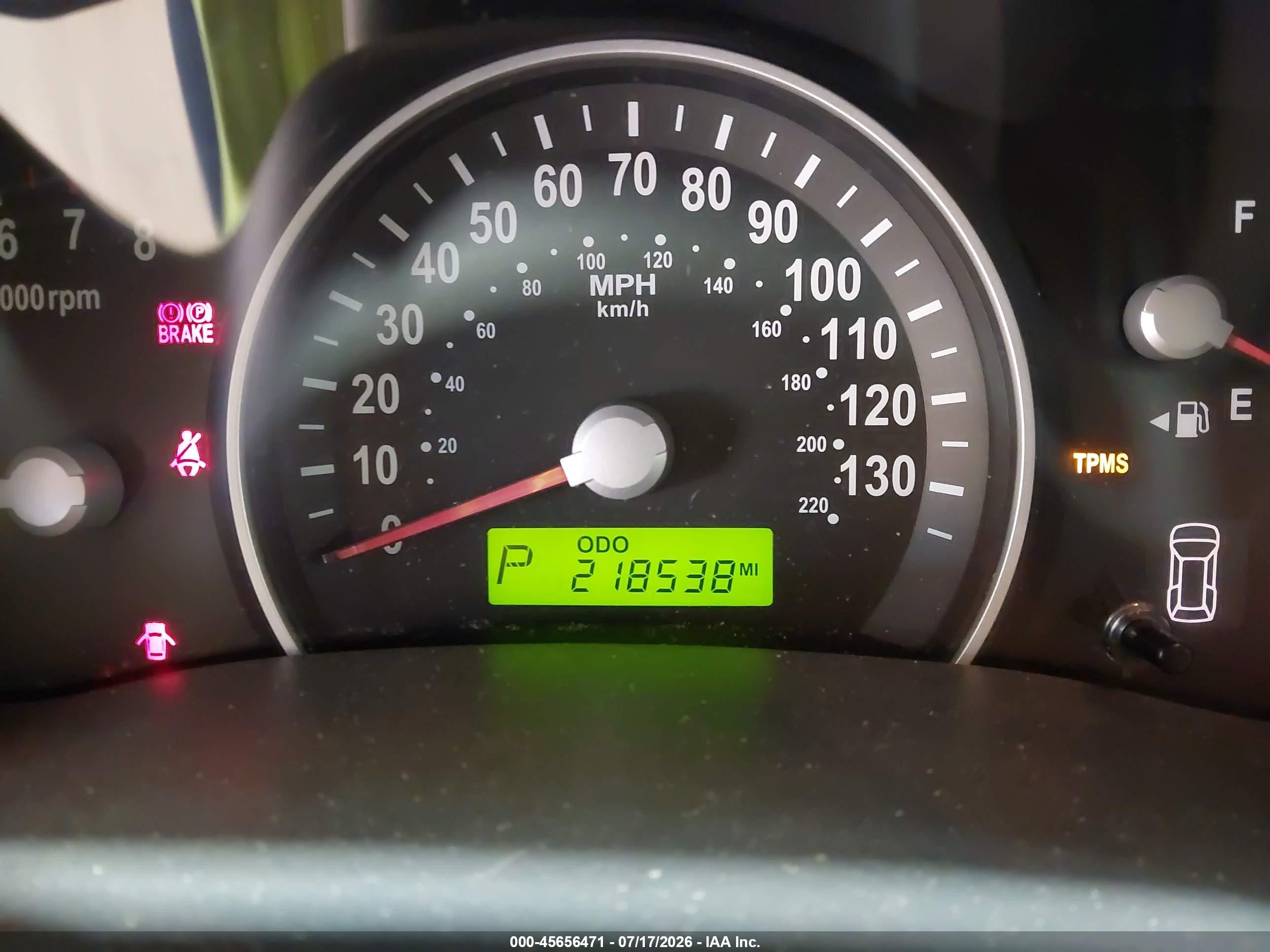 2007 Kia Sedona Ex White vin: KNDMB233276149286