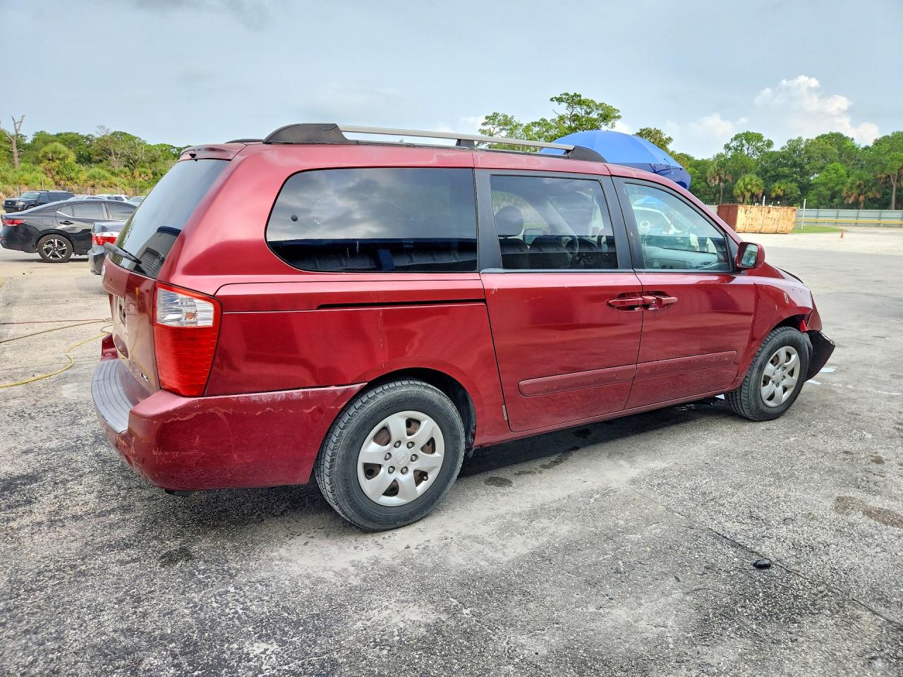 2008 Kia Sedona Lx Maroon vin: KNDMB233286197744