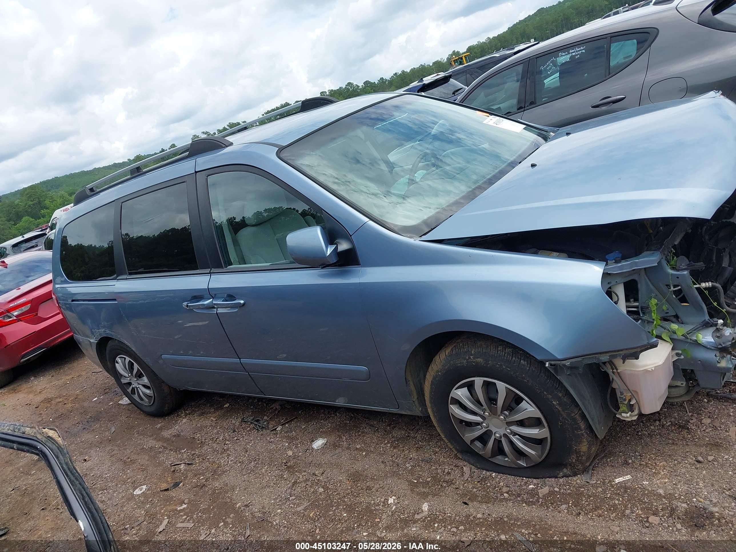 2008 Kia Sedona Lx Light Blue vin: KNDMB233286225638