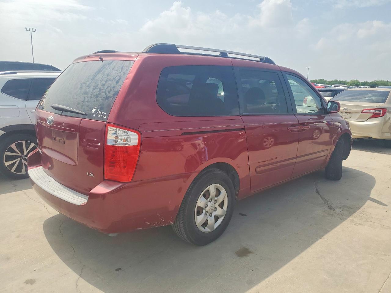 2008 Kia Sedona Lx Бордовый vin: KNDMB233286226210