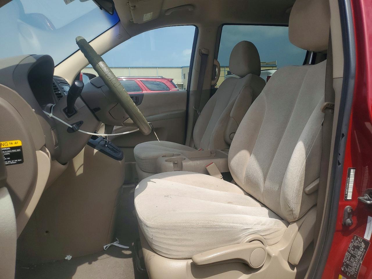 2008 Kia Sedona Lx Бордовый vin: KNDMB233286226210