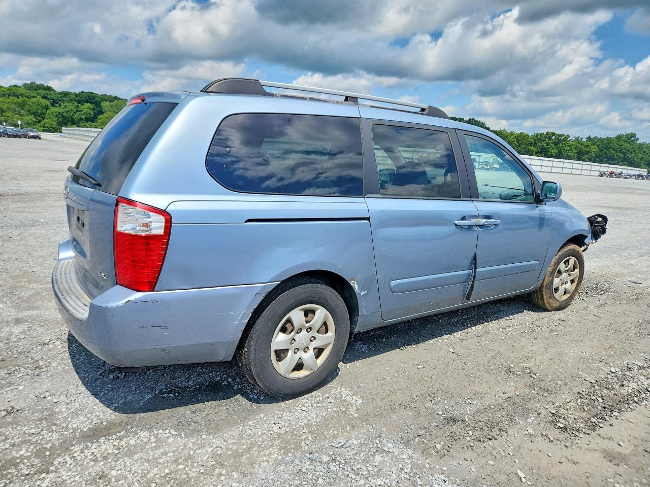 2008 Kia Sedona Lx Blue vin: KNDMB233286237868