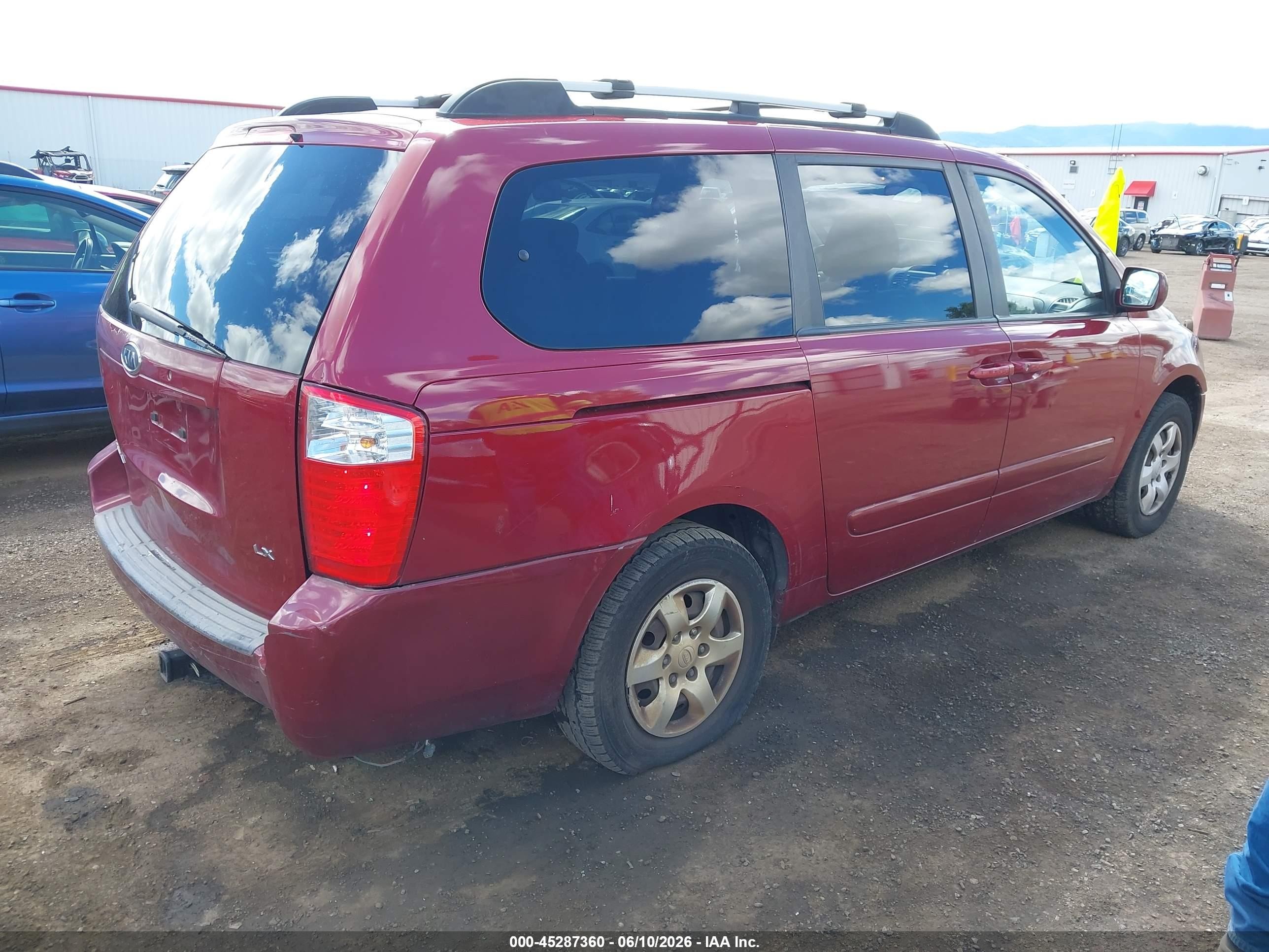 2008 Kia Sedona Lx Red vin: KNDMB233286265931