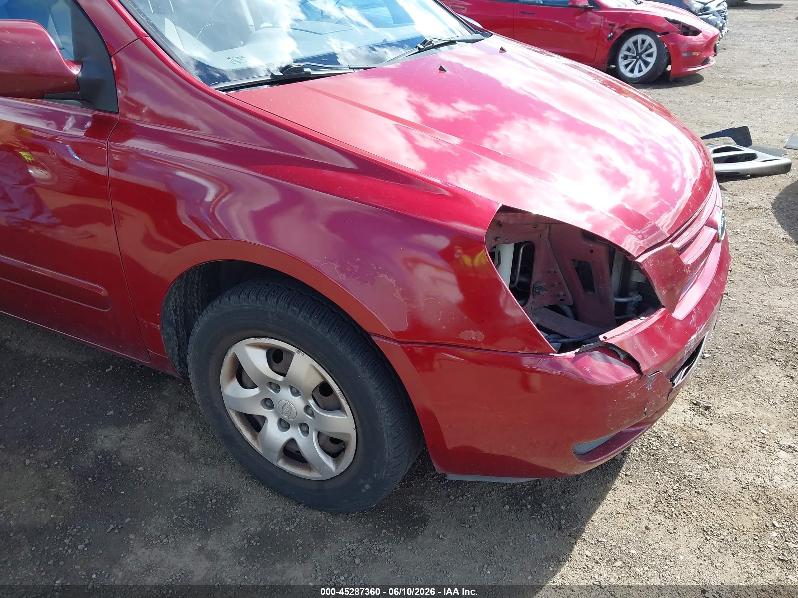 2008 Kia Sedona Lx Red vin: KNDMB233286265931