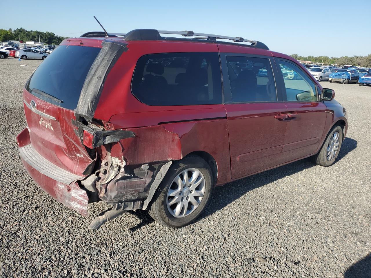 2009 Kia Sedona Lx Red vin: KNDMB233296299370