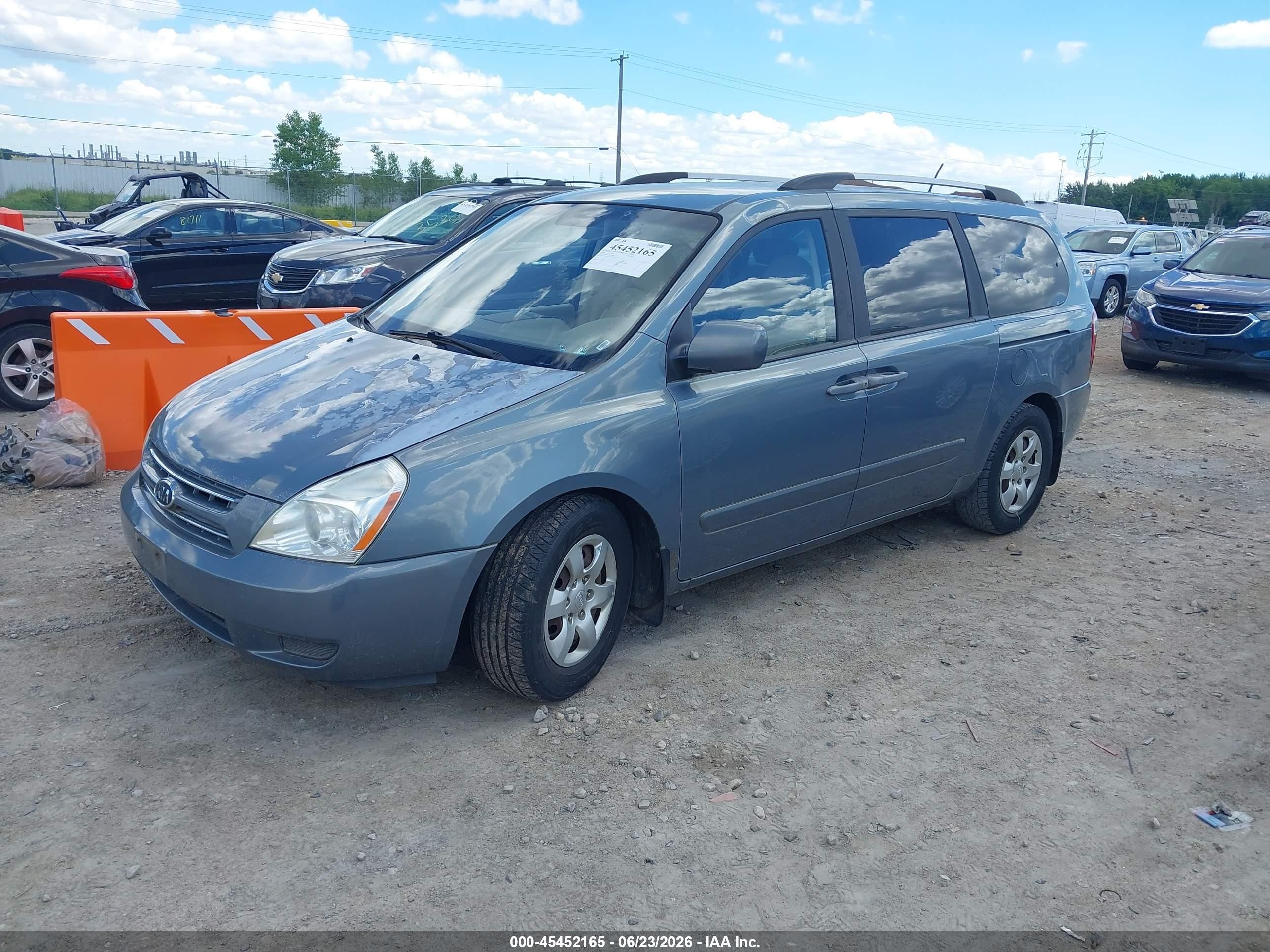 2009 Kia Sedona Lx Light Blue vin: KNDMB233296316068
