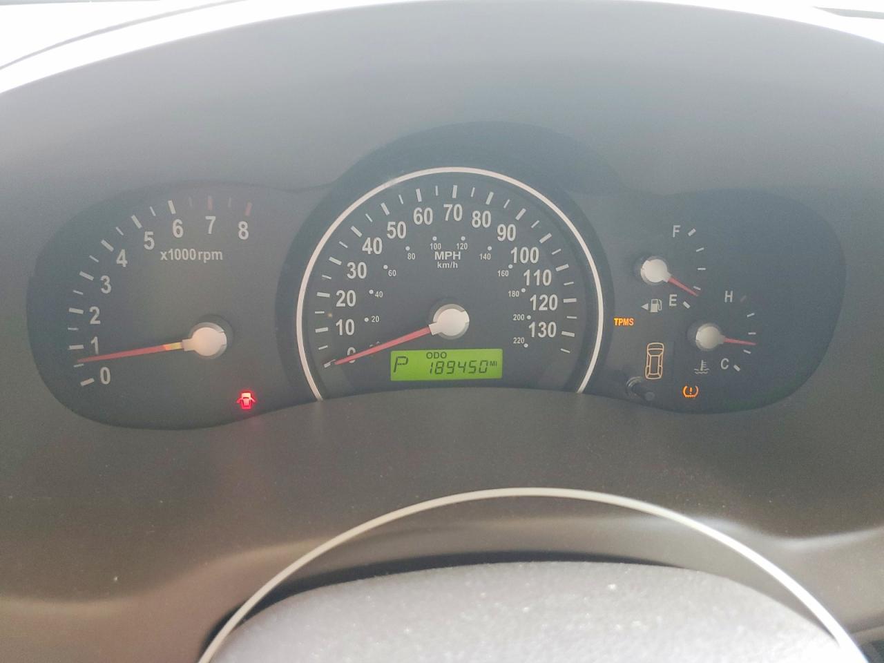 2006 Kia Sedona Lx White vin: KNDMB233366050877
