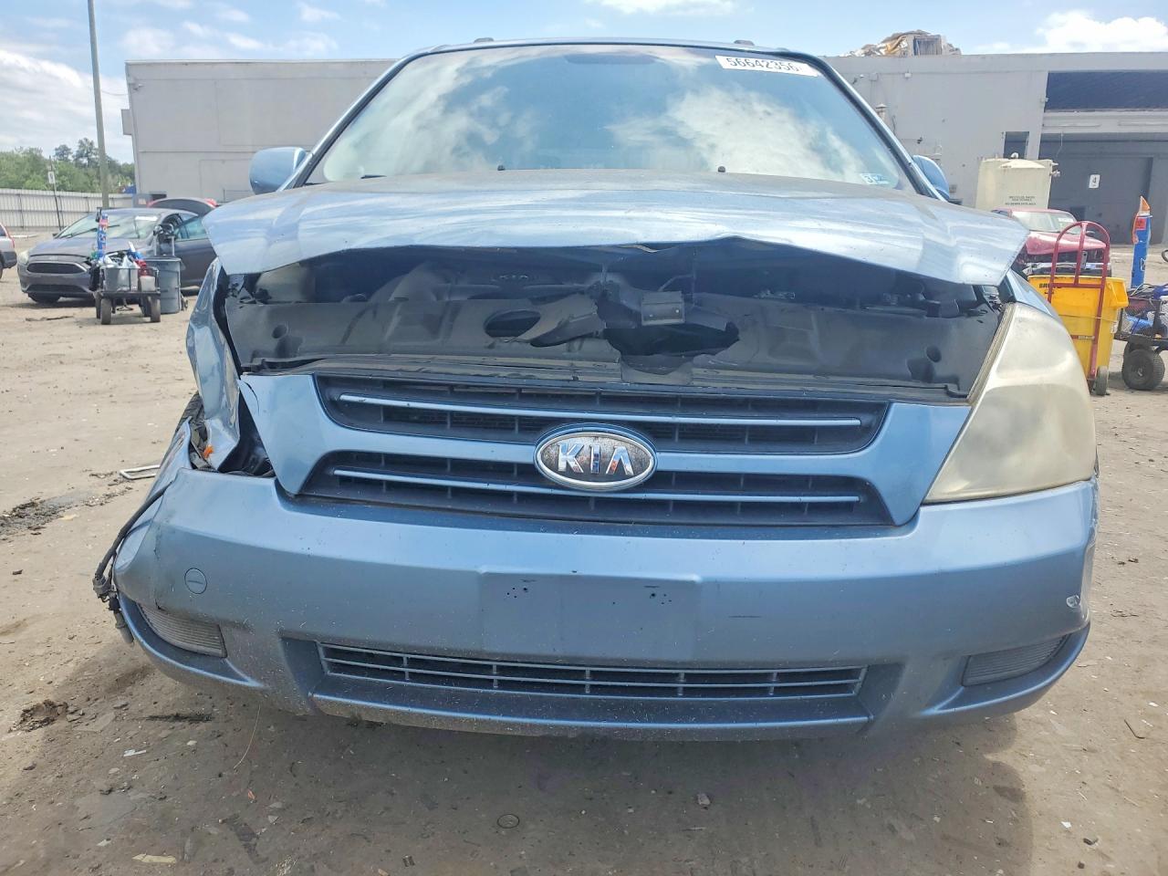 2006 Kia Sedona Lx Blue vin: KNDMB233366078551