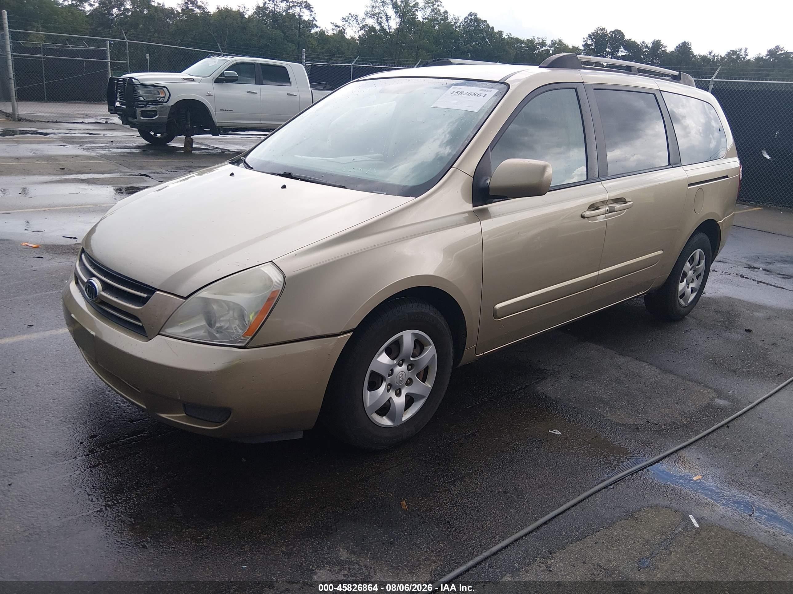 2007 Kia Sedona Lx Champagne vin: KNDMB233376104728