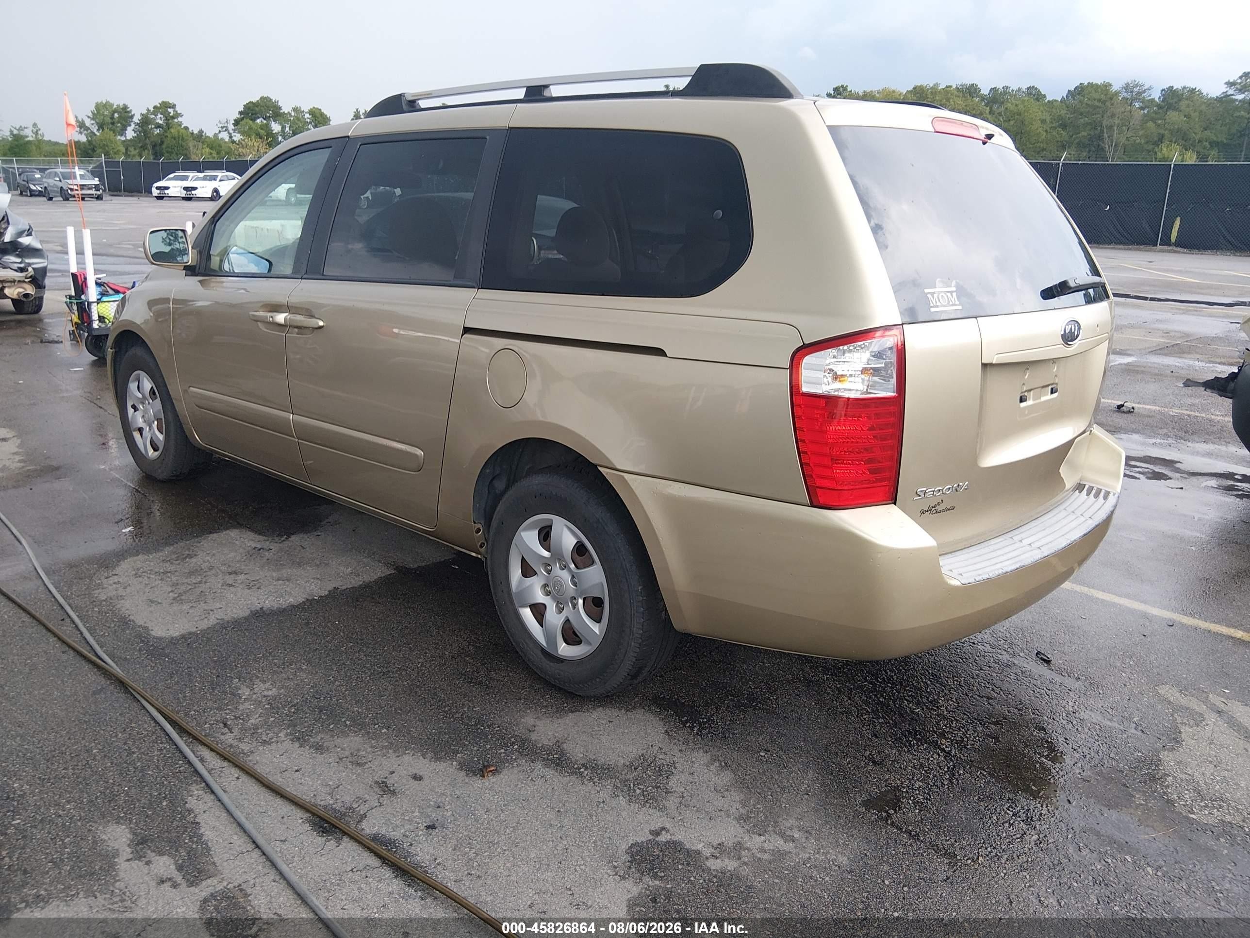 2007 Kia Sedona Lx Champagne vin: KNDMB233376104728