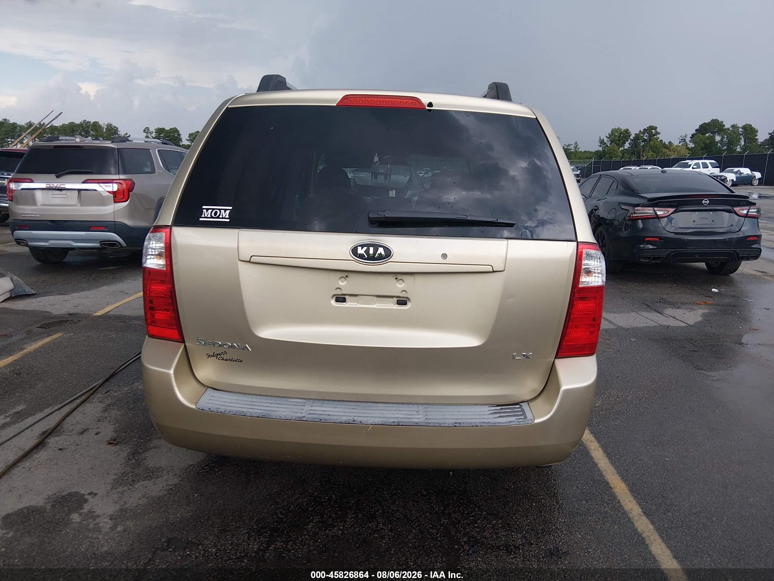 2007 Kia Sedona Lx Champagne vin: KNDMB233376104728