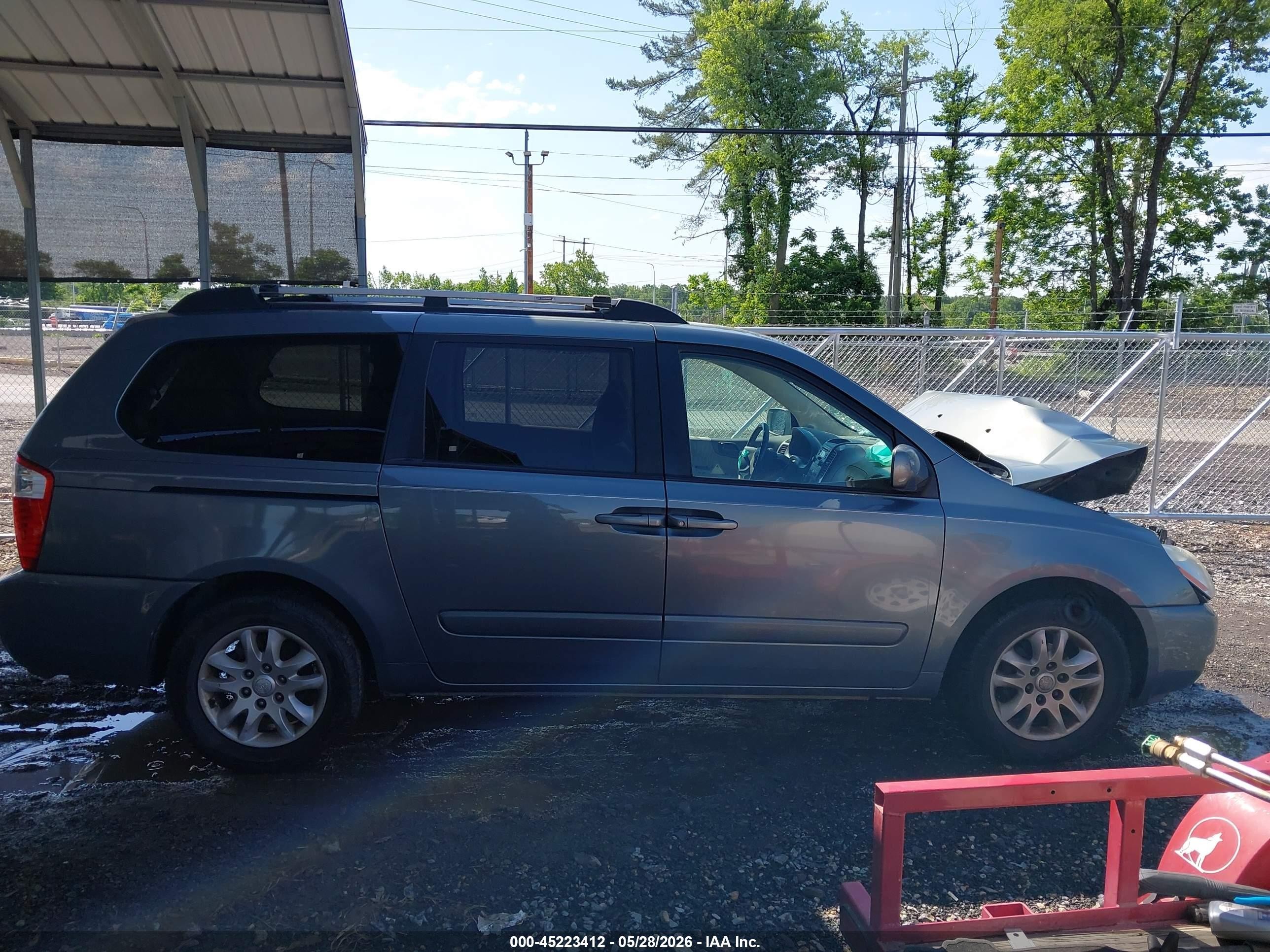 2007 Kia Sedona Ex Blue vin: KNDMB233376172091