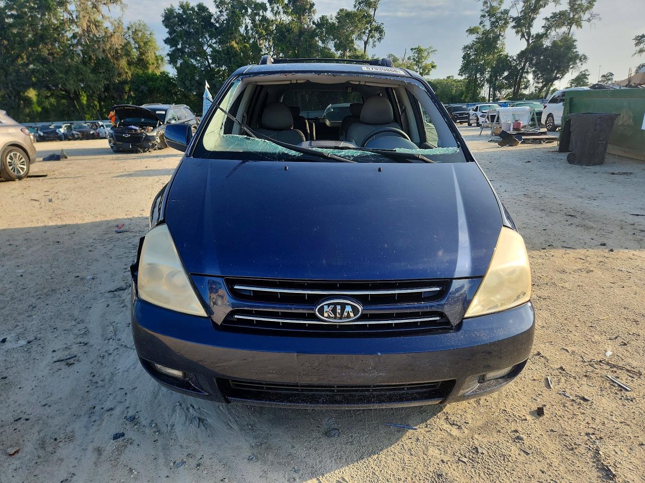 2008 Kia Sedona Lx Blue vin: KNDMB233386214745