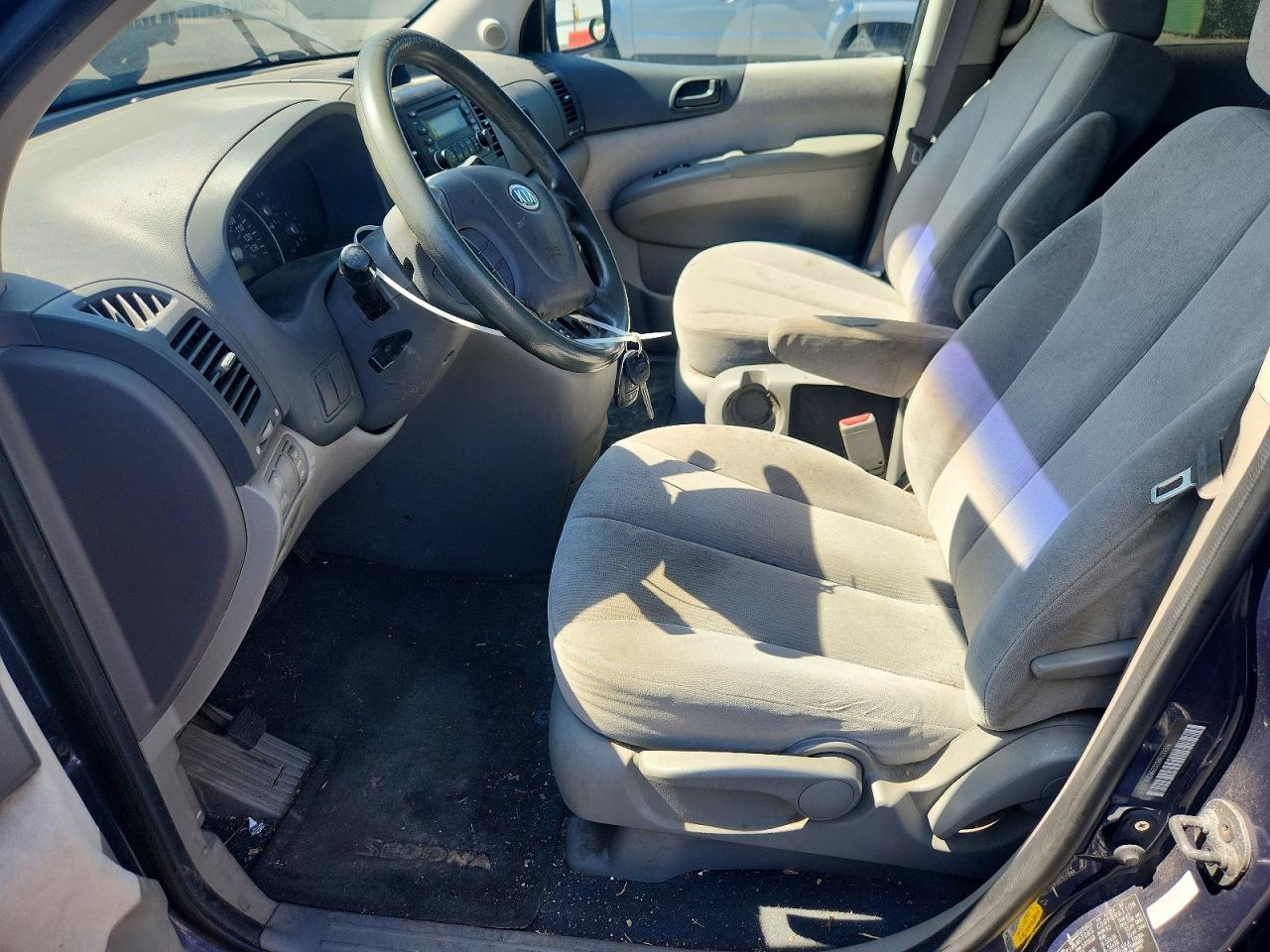 2008 Kia Sedona Lx Синий vin: KNDMB233386239306